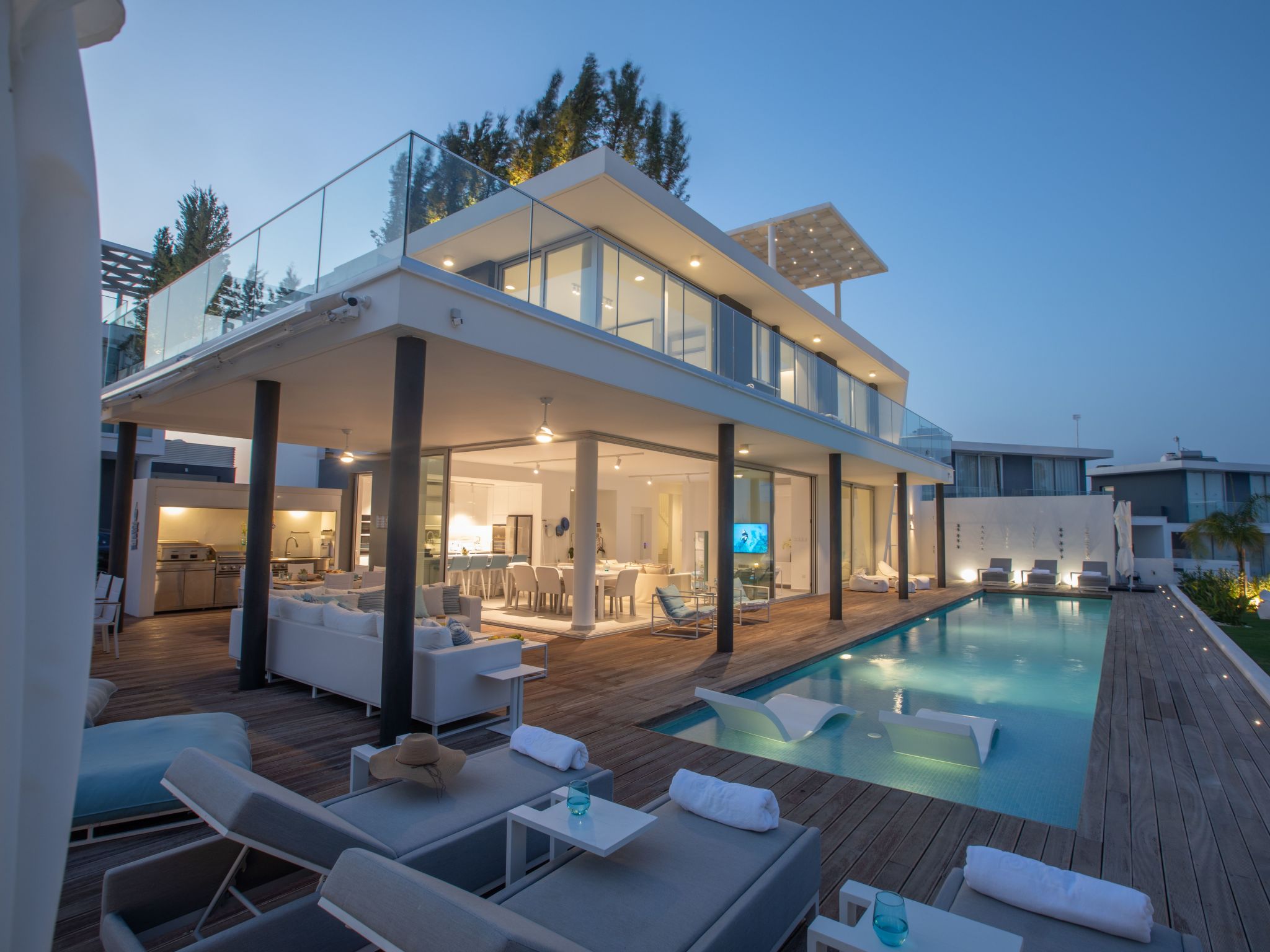 Protaras Olivine Villa mit herrlichem Garten, Pool-Image-tags.info