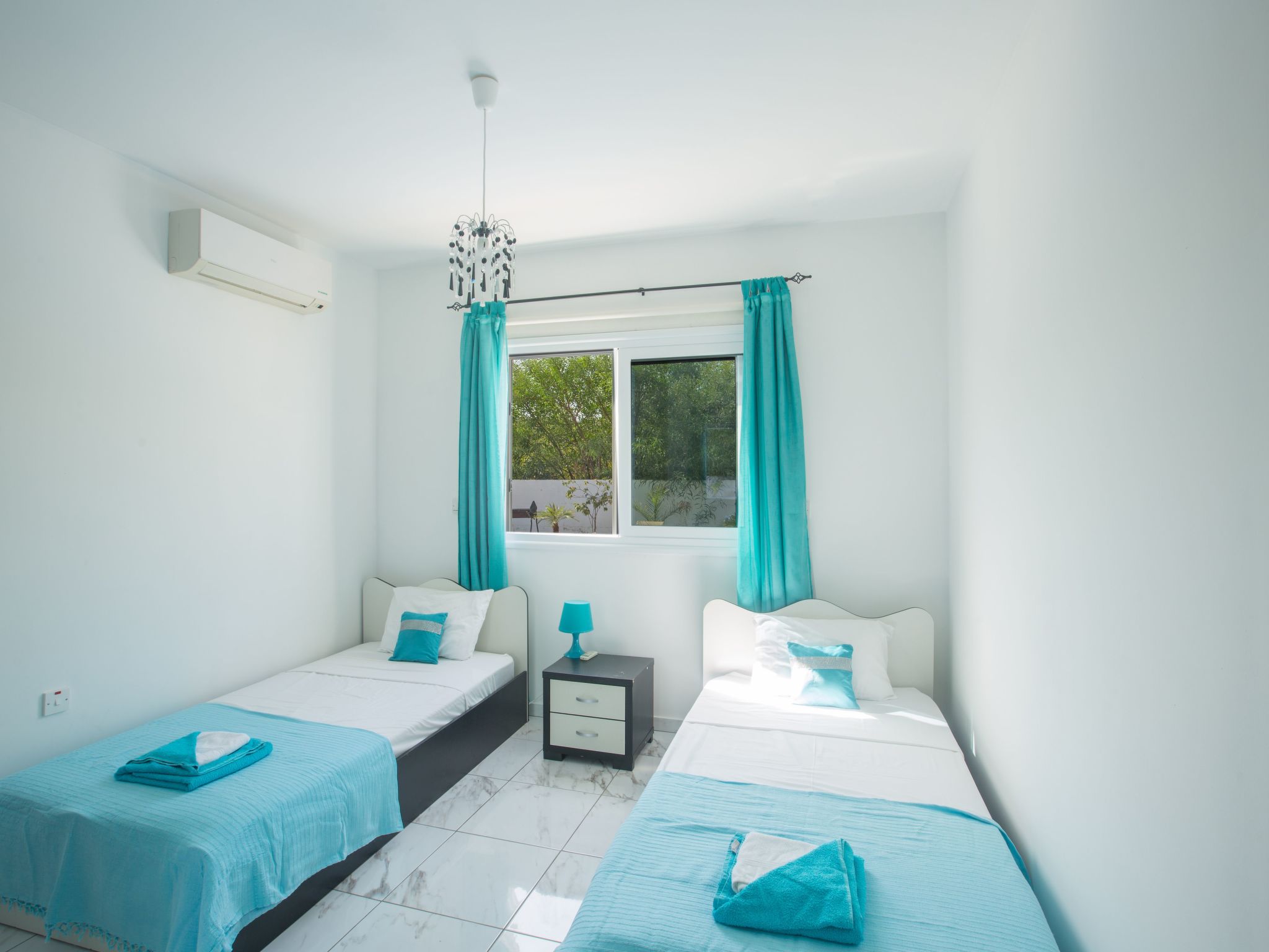 3 Schlafzimmer Villa mit Pool in Protaras Zentrum-Image-tags.info