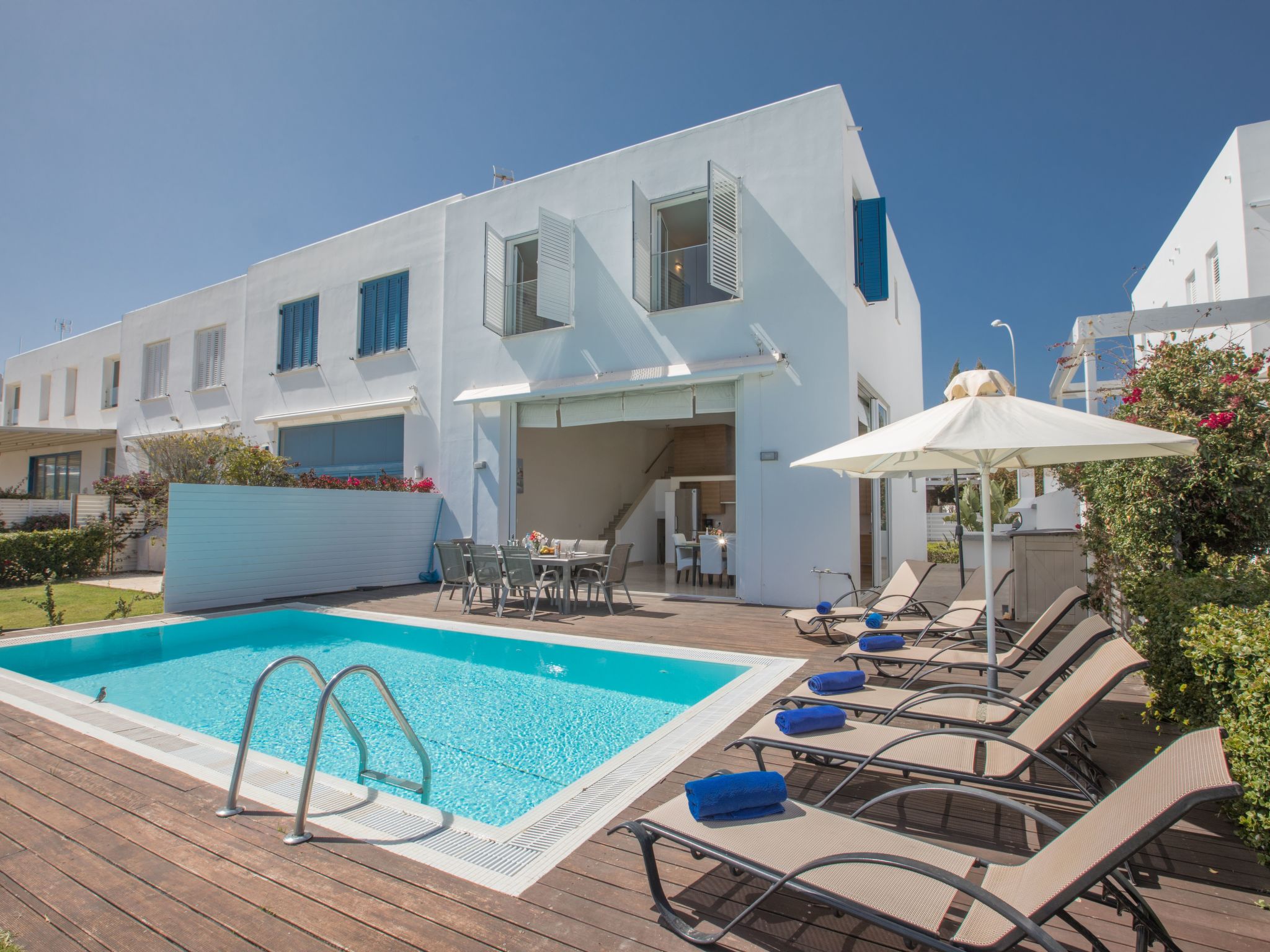 Haus in Protaras mit Pool und Meerblick