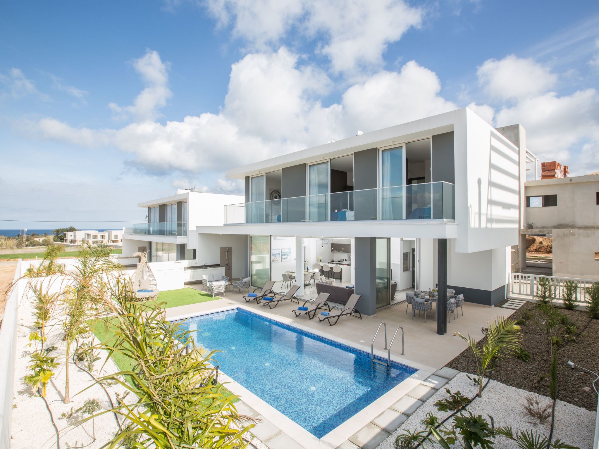 Photo of 3 Schlafzimmer Villa OL26 mit Pool in Protaras