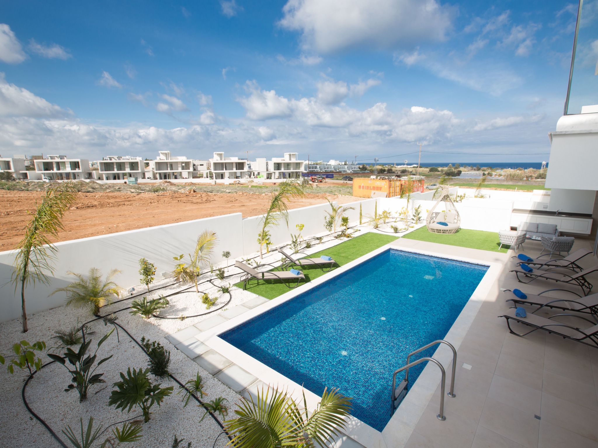 Photo of 3 Schlafzimmer Villa OL26 mit Pool in Protaras