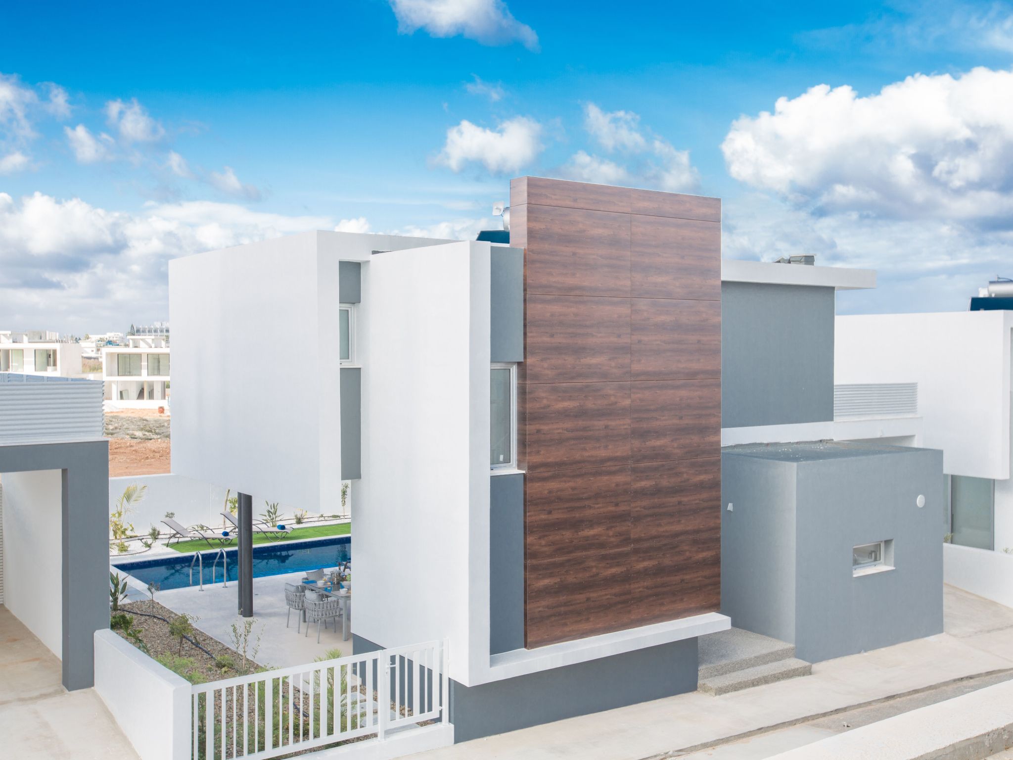 Photo of 3 Schlafzimmer Villa OL26 mit Pool in Protaras