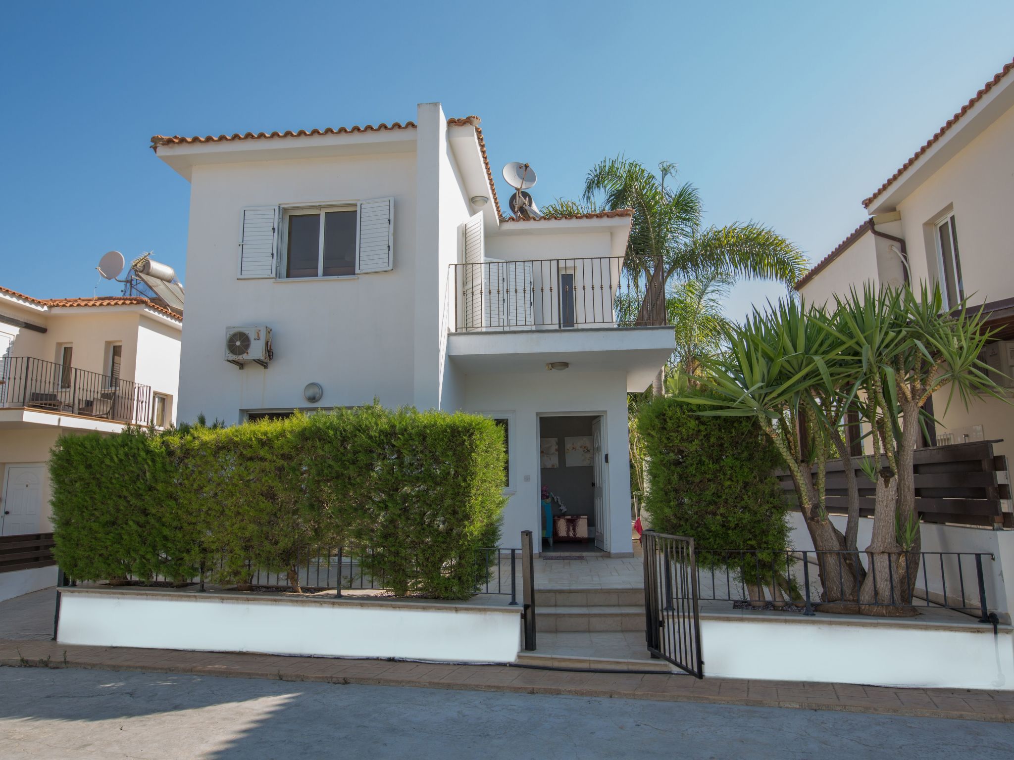 Charmante 3-Schlafzimmer-Villa DI12 mit privatem Pool-Image-tags.info