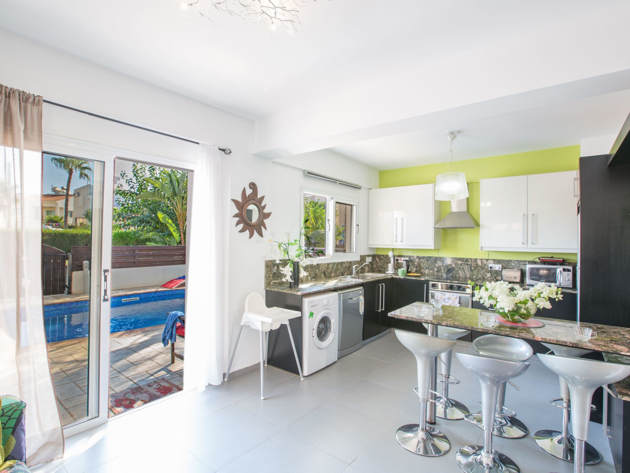 Charmante 3-Schlafzimmer-Villa DI12 mit privatem Pool-Image-tags.info