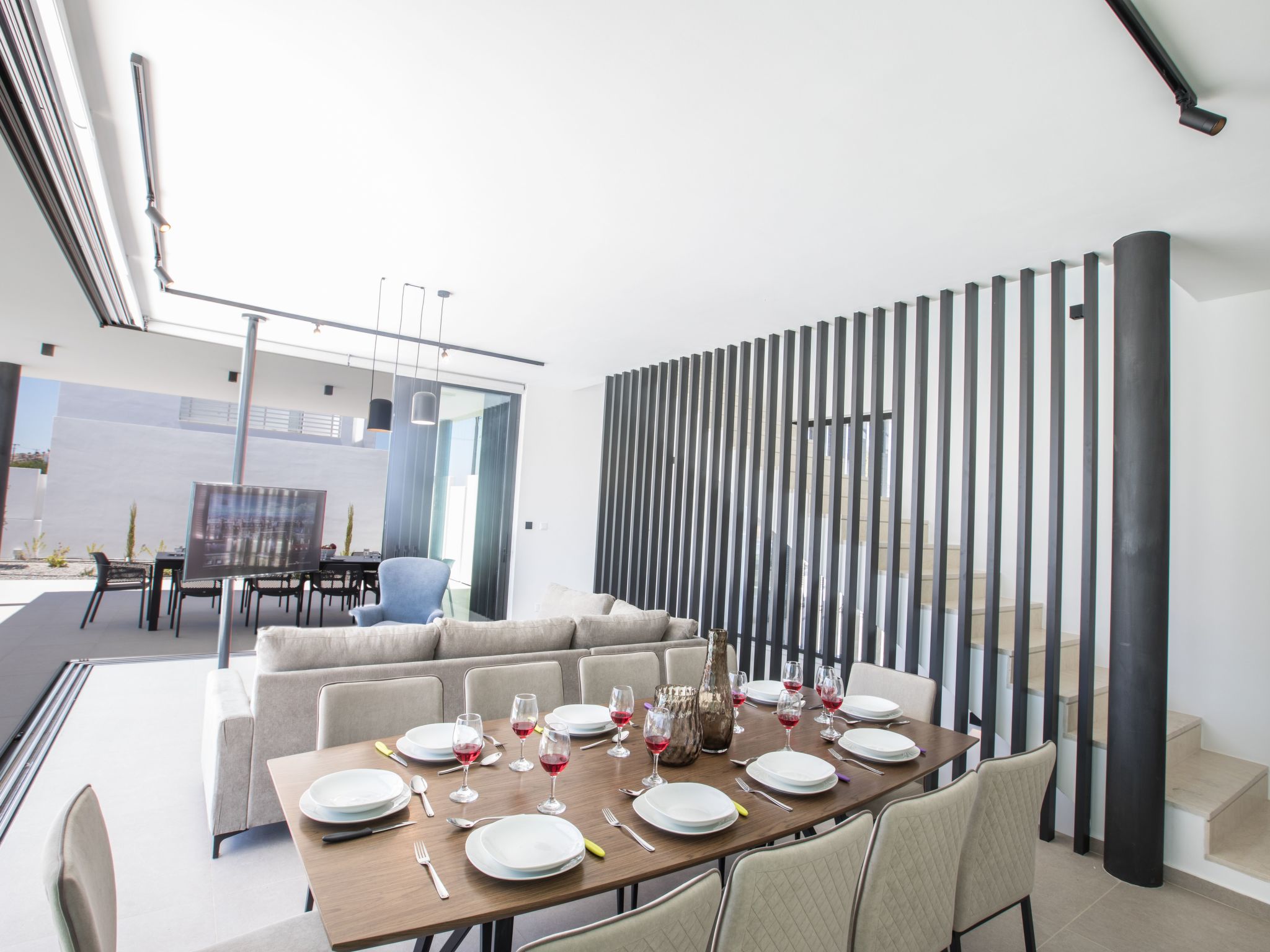 In Protaras mit großem Garten-Image-tags.info