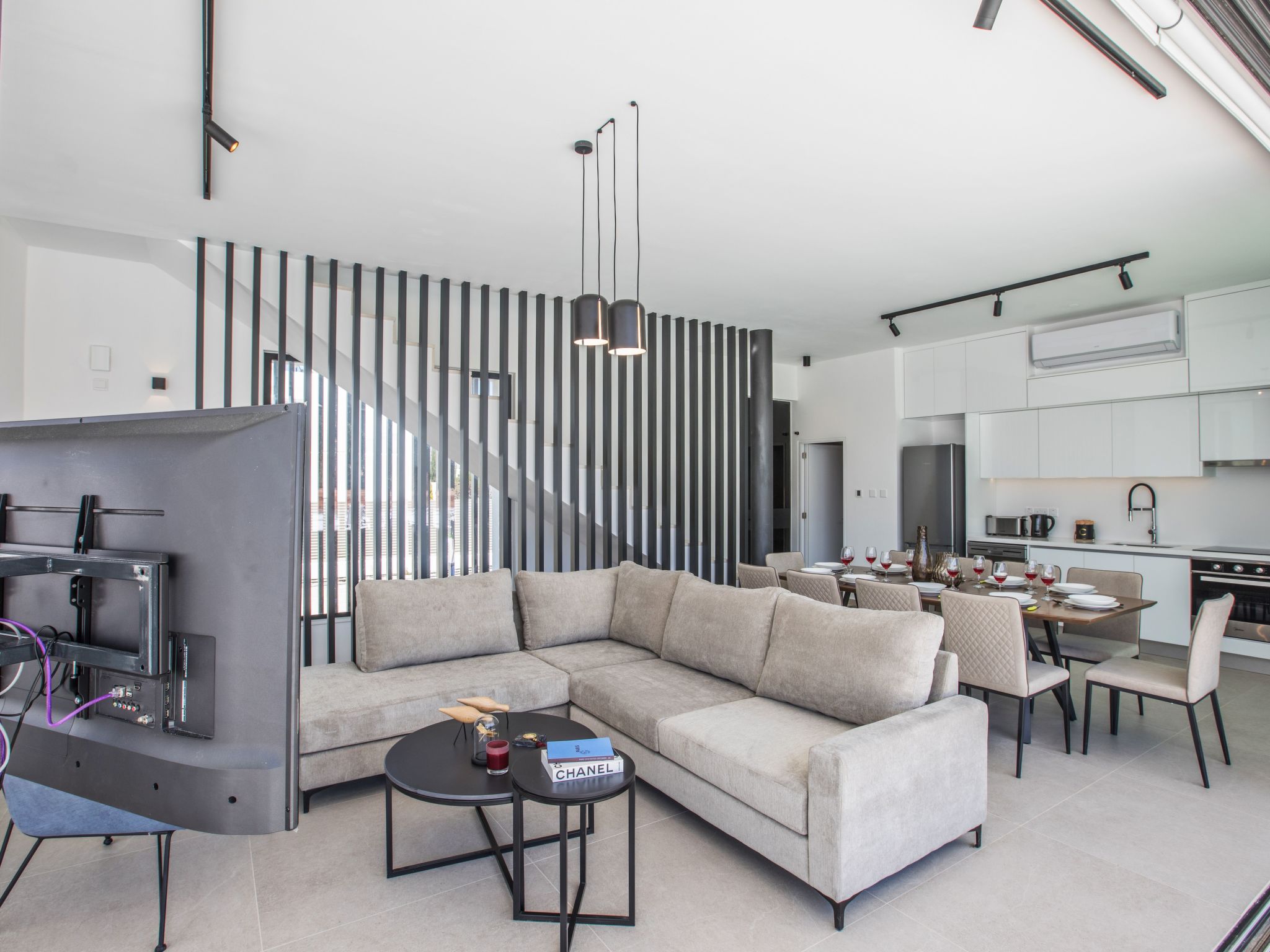 In Protaras mit großem Garten-Image-tags.info