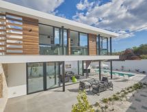 Luxe vrijstaande villa met privézwembad op 500m van zee in Protaras - thumbnail 5