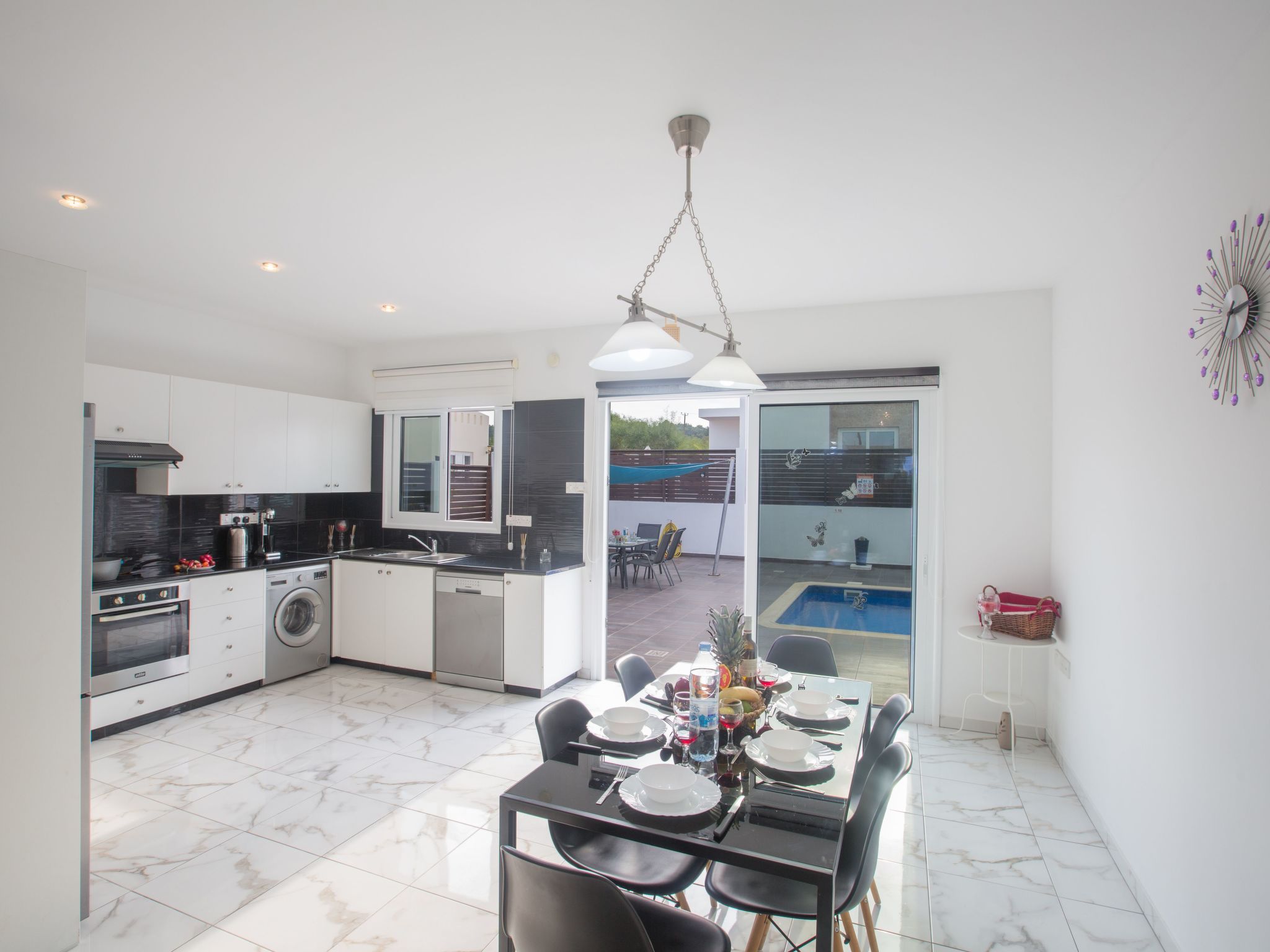 3-Schlafzimmer-Villa in Protaras Zentrum mit Pool-Image-tags.info