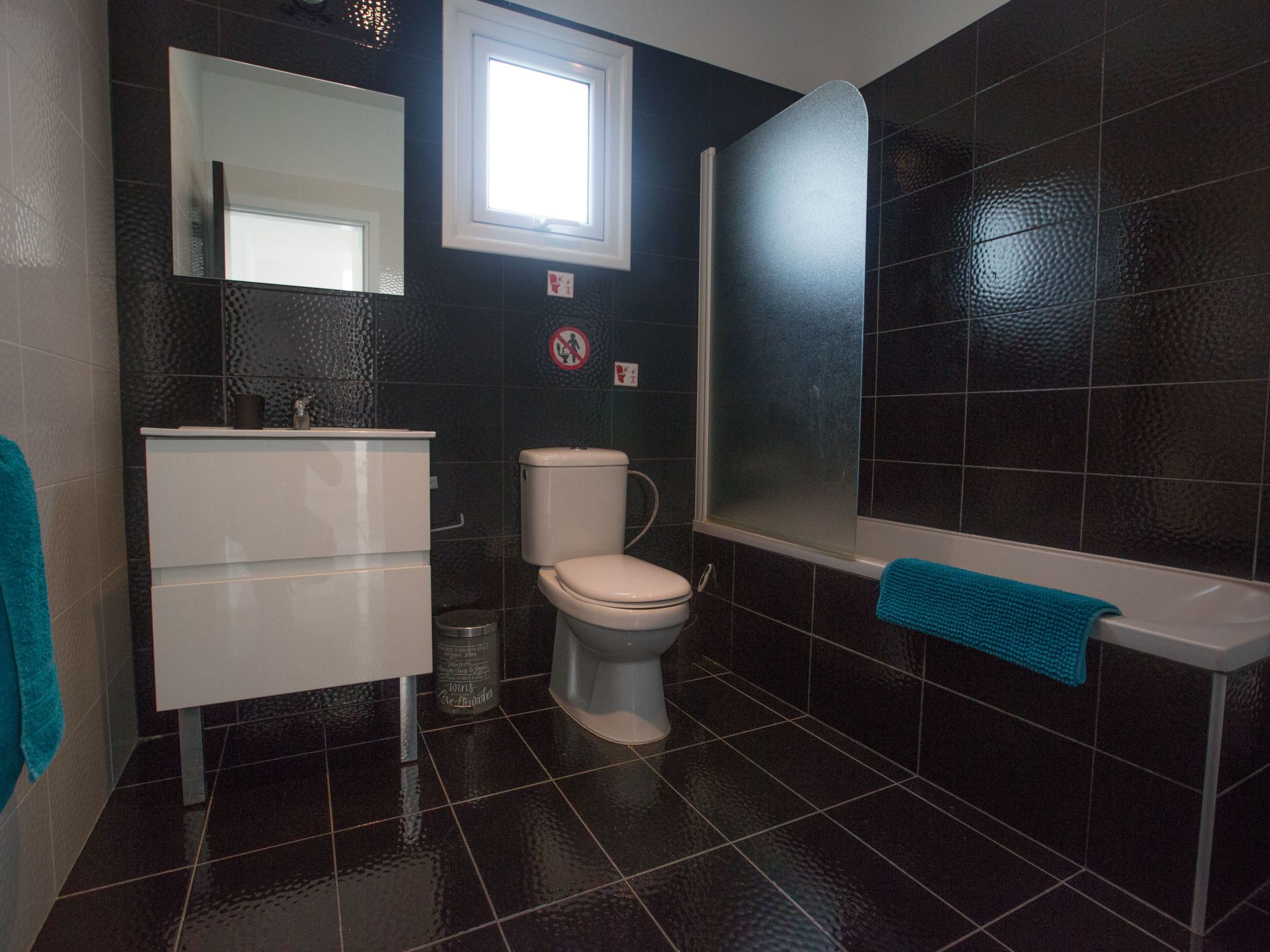 3-Schlafzimmer-Villa in Protaras Zentrum mit Pool-Image-tags.info