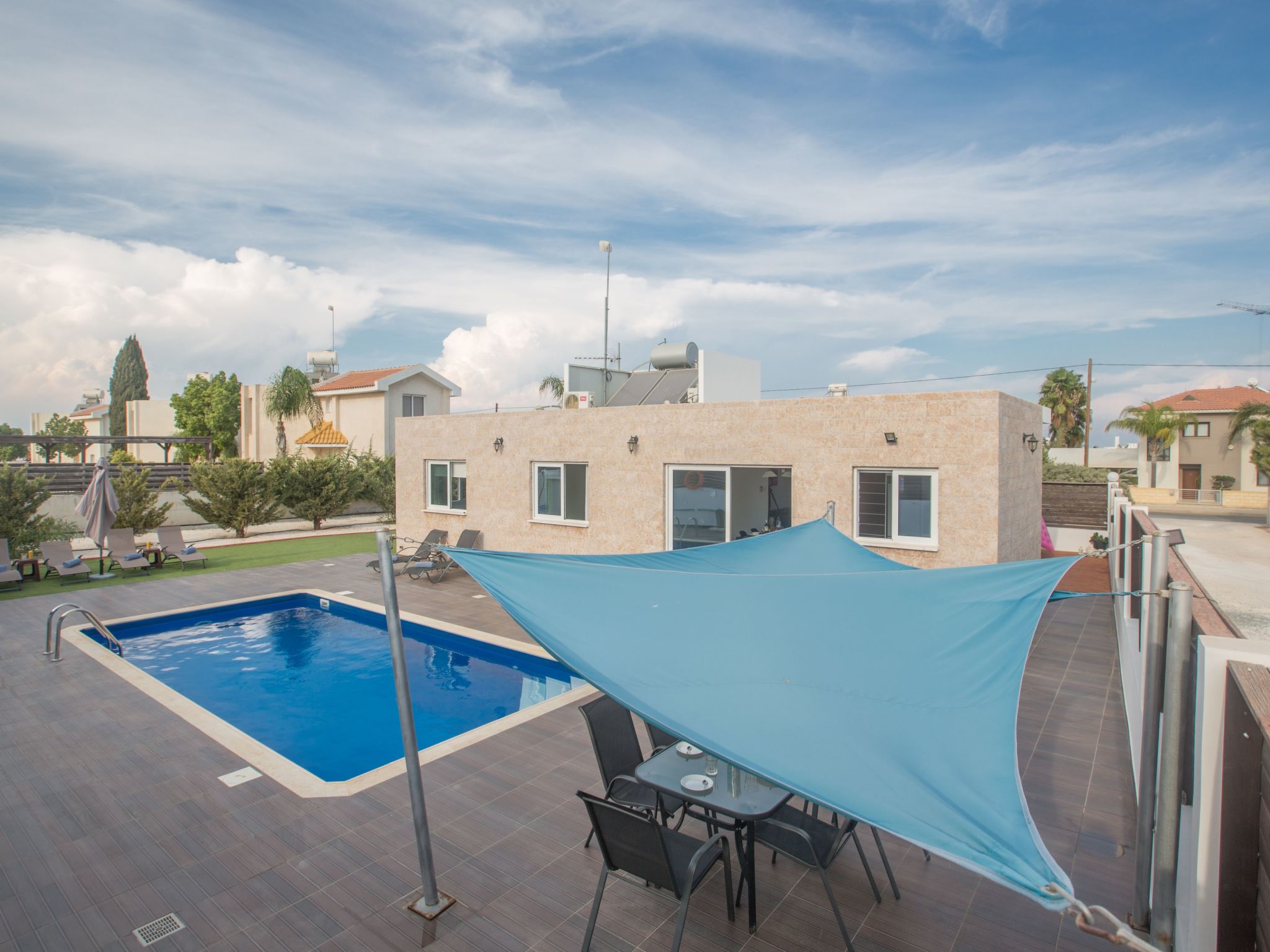 3-Schlafzimmer-Villa in Protaras Zentrum mit Pool-Image-tags.info