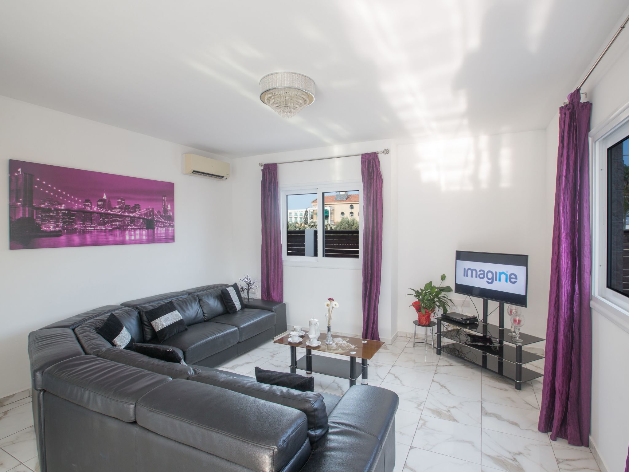 3-Schlafzimmer-Villa in Protaras Zentrum mit Pool-Image-tags.info