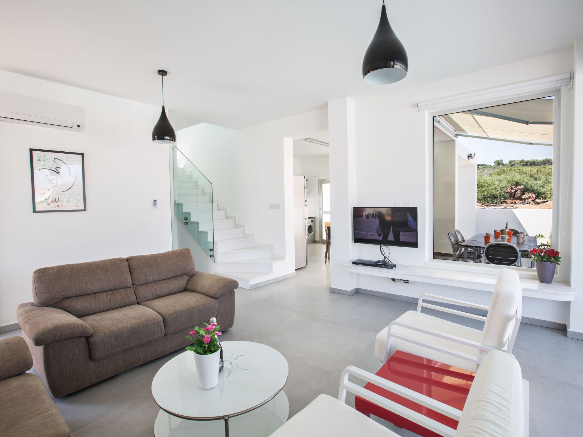 Wunderschöne, geräumige Ferienvilla mit BBQ-Image-tags.info