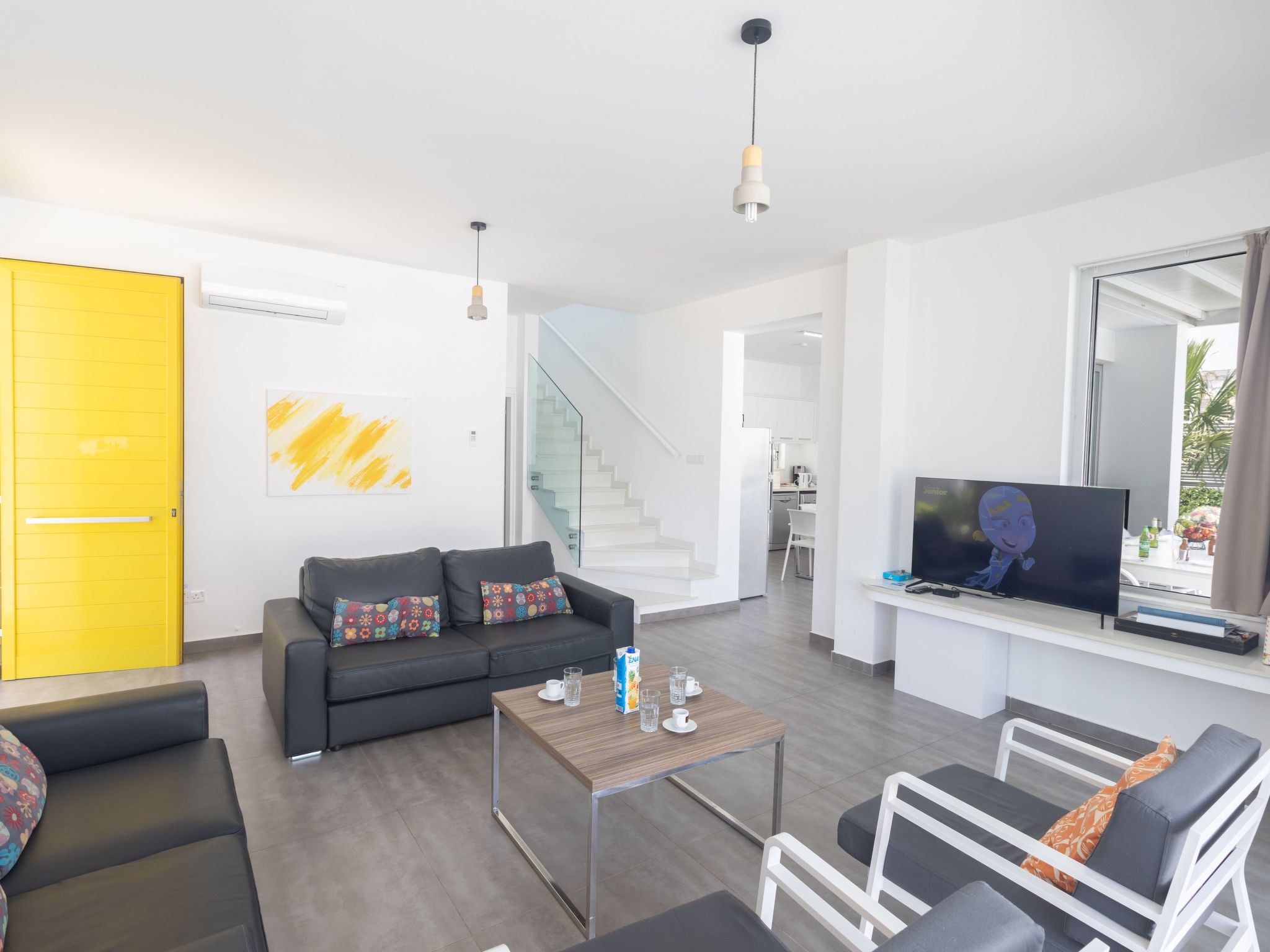 Greco Villa CCV4. 5-Schlafzimmer-Villa mit privatem Pool in Protaras Zentrum-Image-tags.info