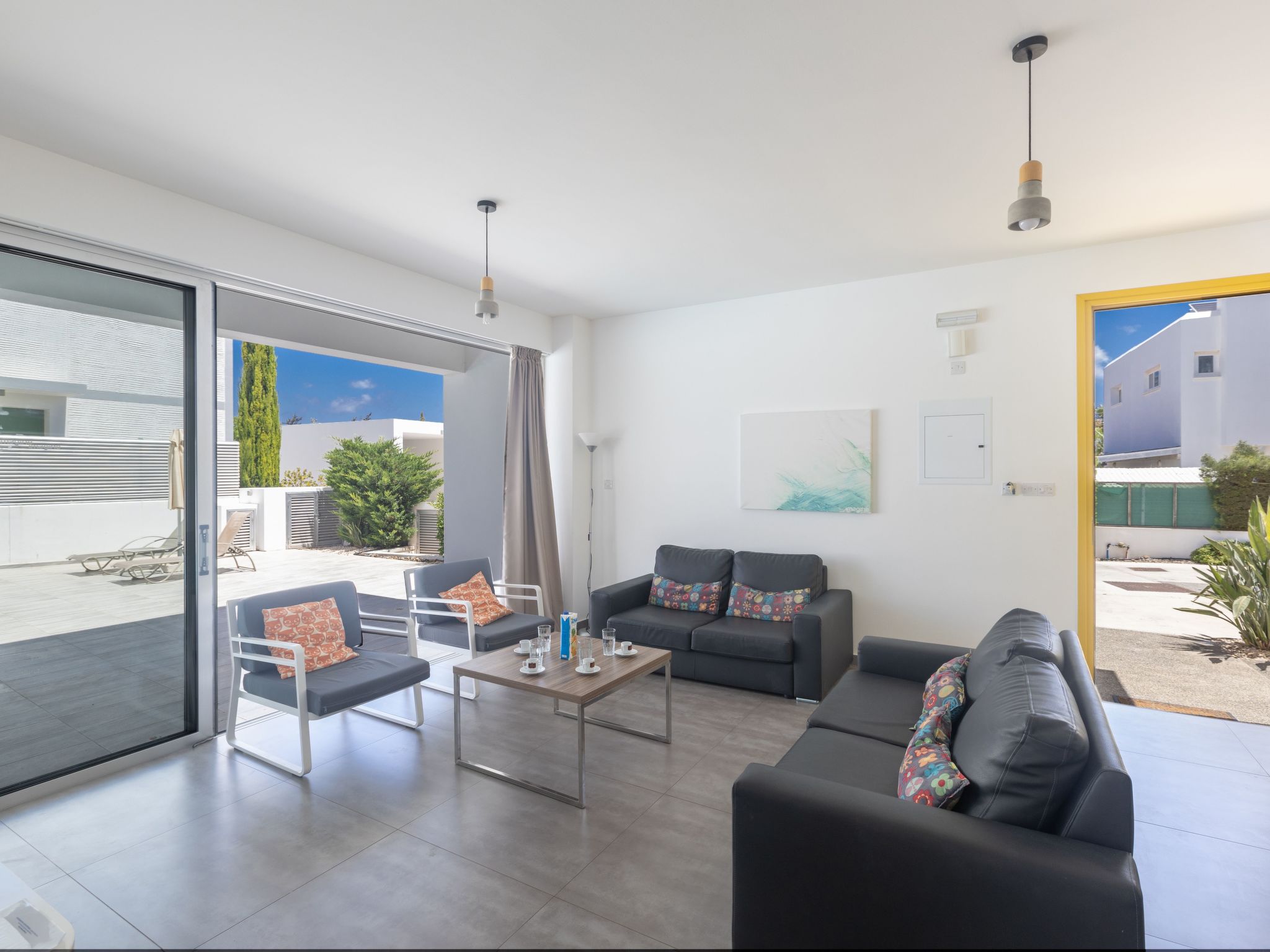 Greco Villa CCV4. 5-Schlafzimmer-Villa mit privatem Pool in Protaras Zentrum-Image-tags.info