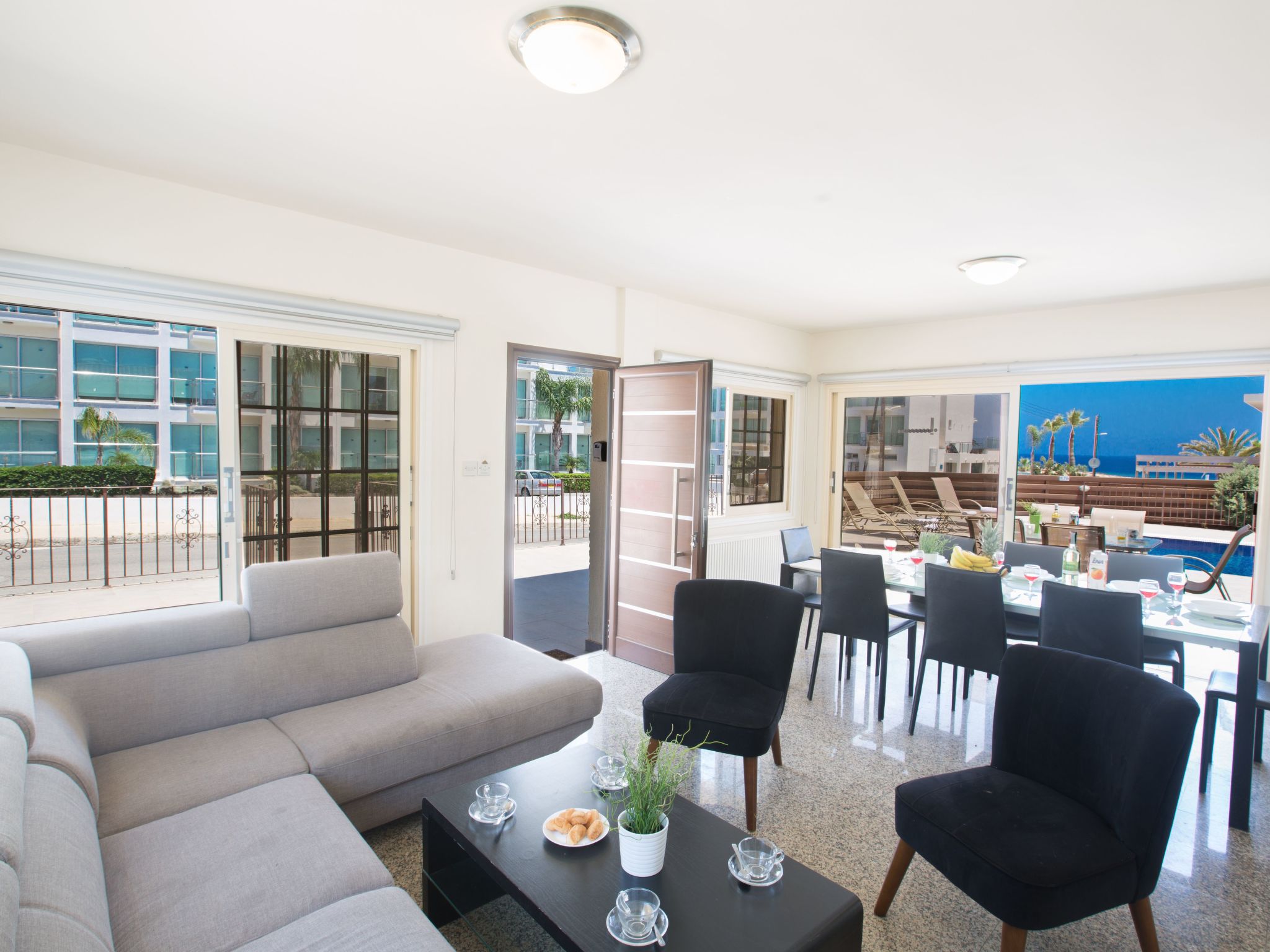 Wunderschöne Villa mit privatem Pool und großem Garten-Image-tags.info