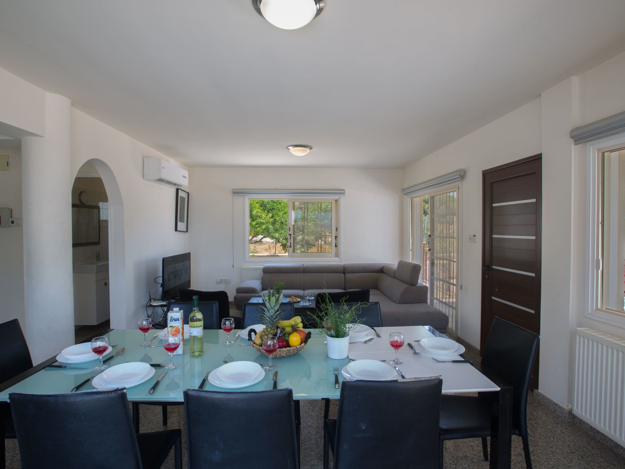 Wunderschöne Villa mit privatem Pool und großem Garten-Image-tags.info