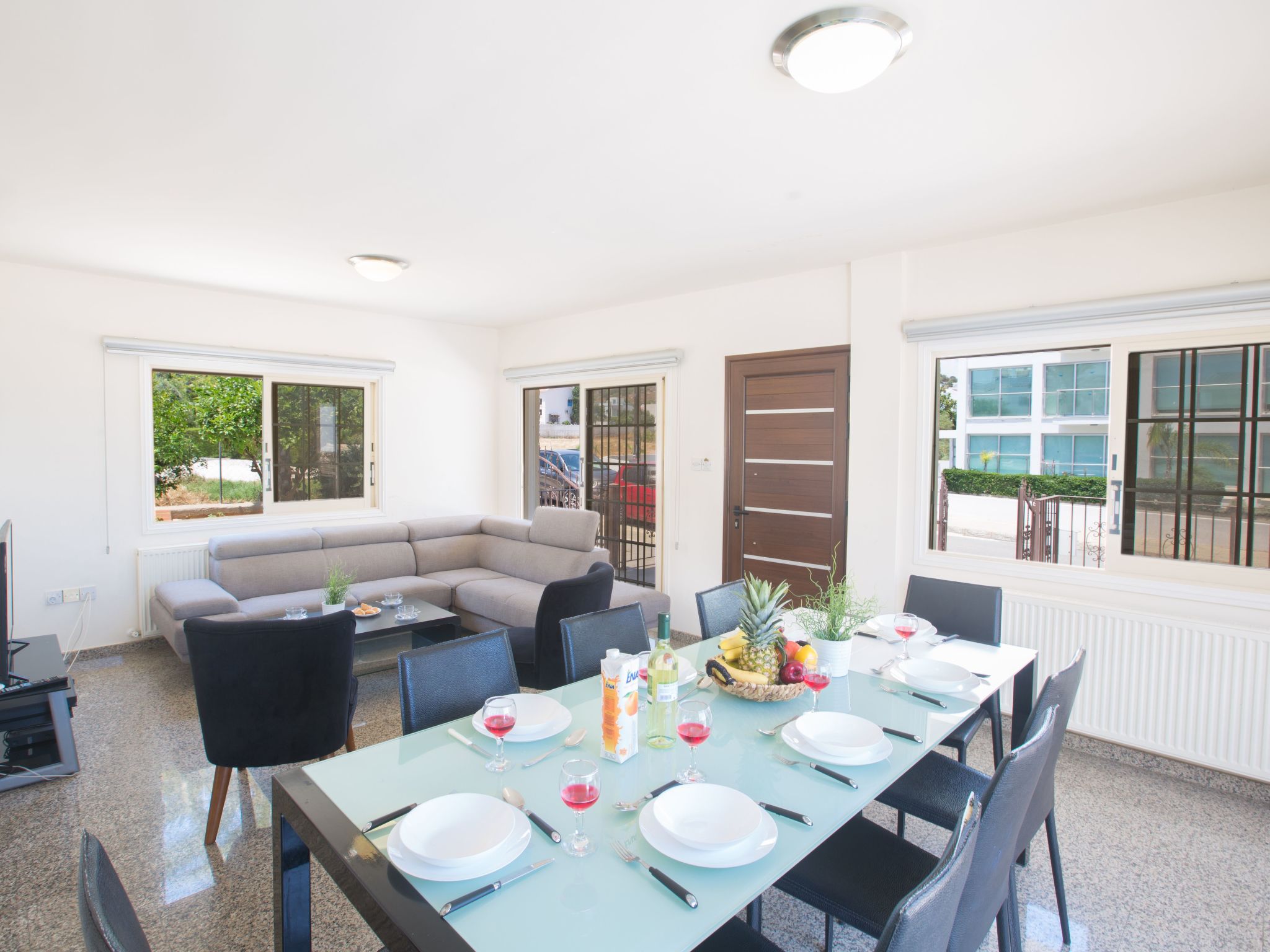 Wunderschöne Villa mit privatem Pool und großem Garten-Image-tags.info