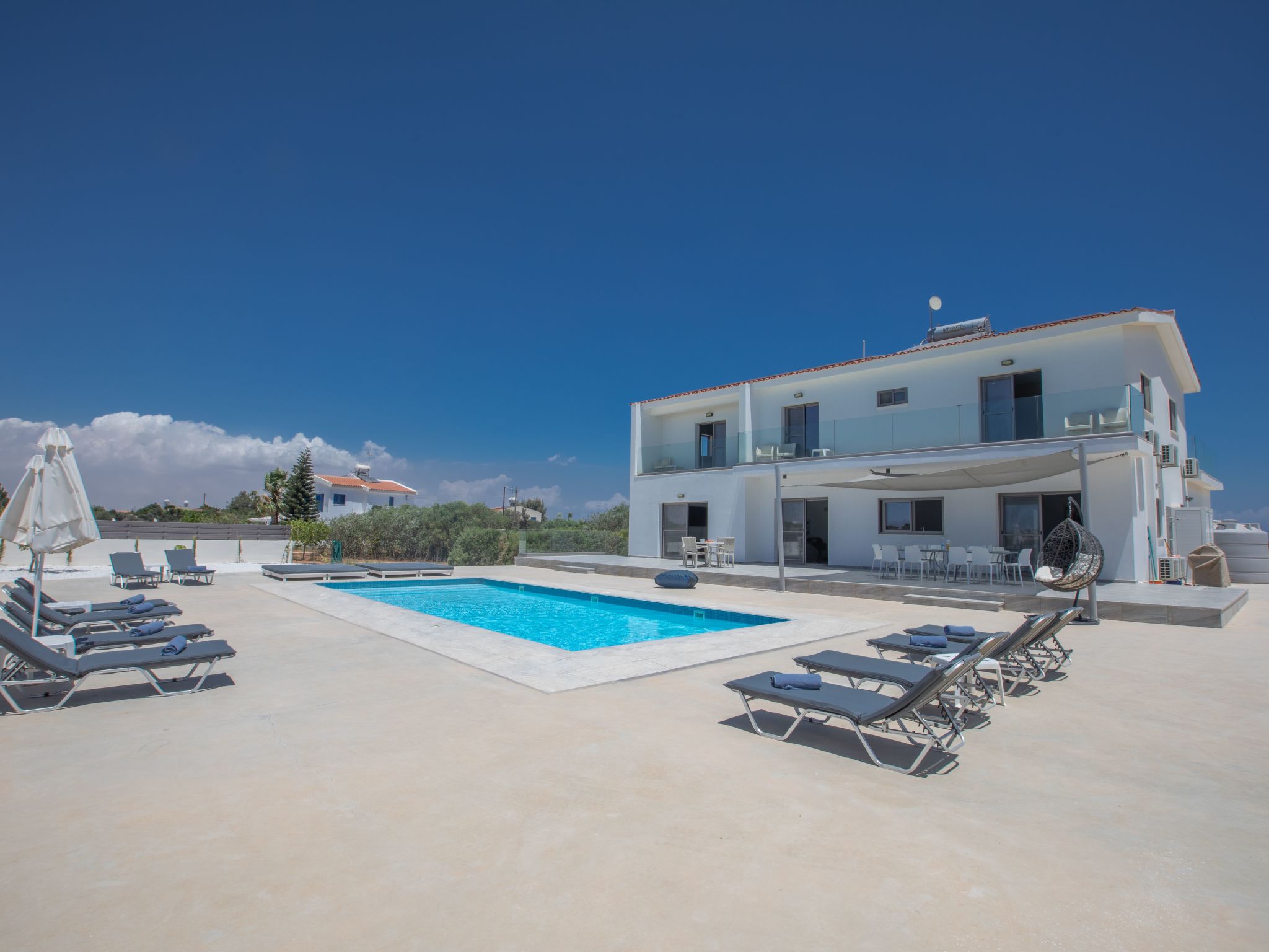 Geräumiges Ferienhaus für 12 Personen in Paralini