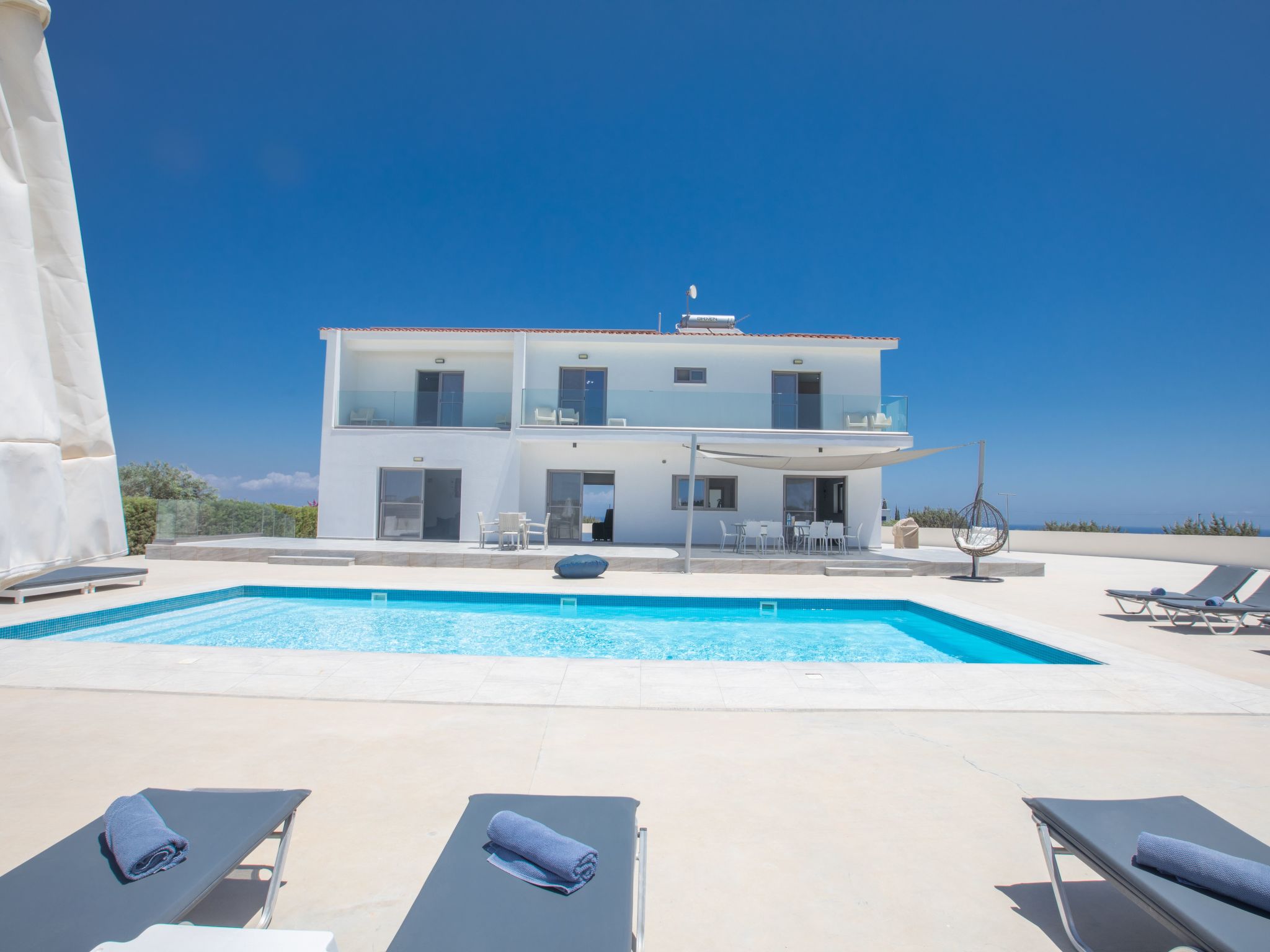 Geräumiges Ferienhaus für 12 Personen in Paralini