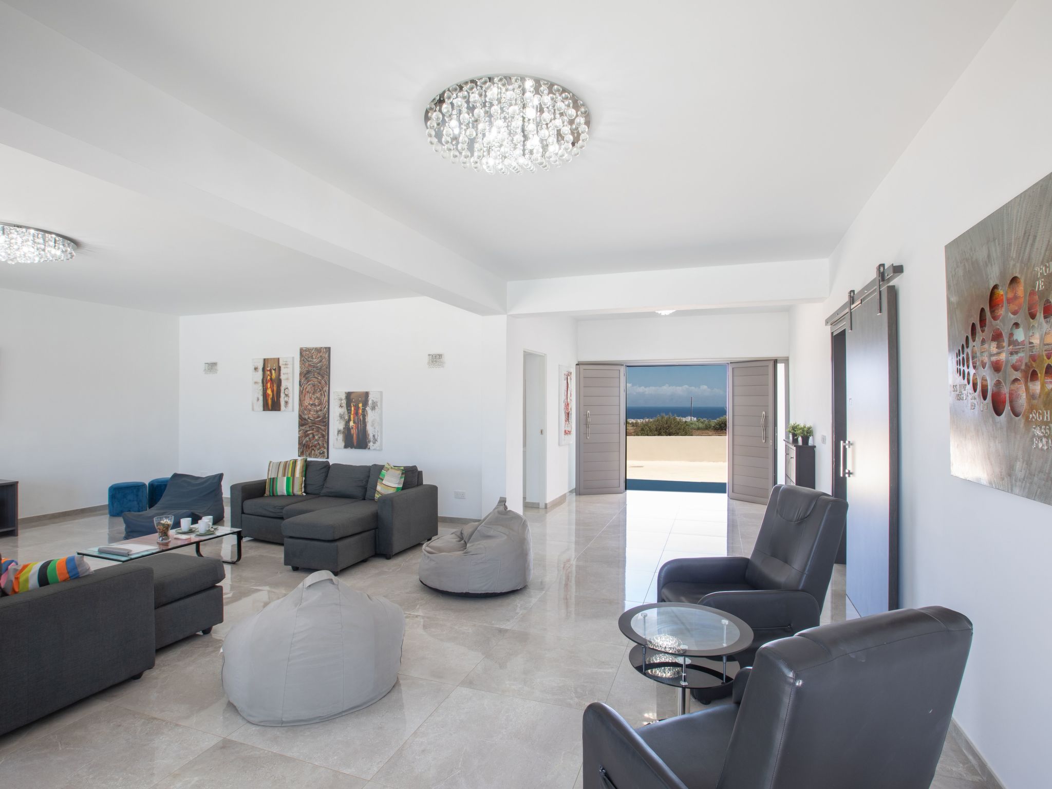 Geräumiges Ferienhaus für 12 Personen in Paralini-Image-tags.info