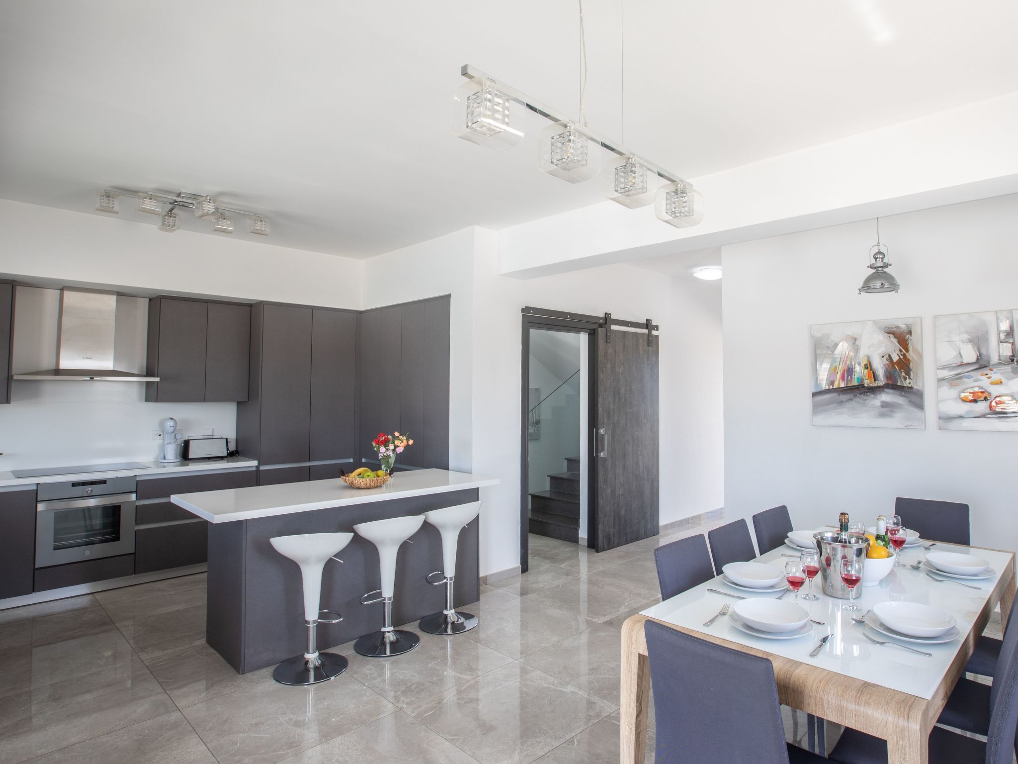 Geräumiges Ferienhaus für 12 Personen in Paralini-Image-tags.info