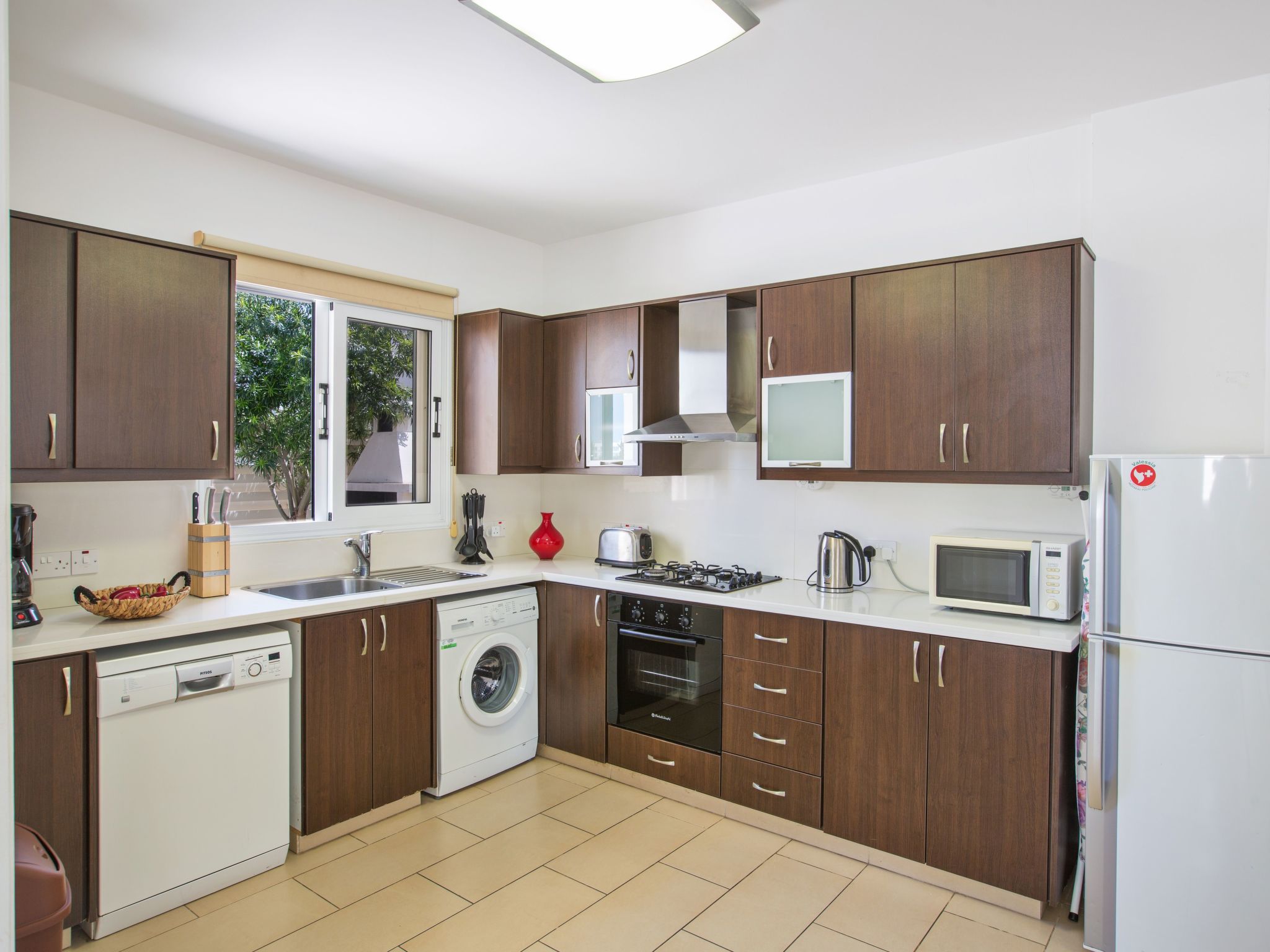 Moderne Ferienvilla PV5 mit großem Garten-Image-tags.info