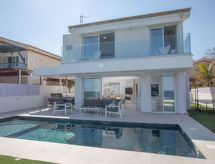 Vrijstaande Artizan Villa aan Zee met Privézwembad in Protaras - thumbnail 2