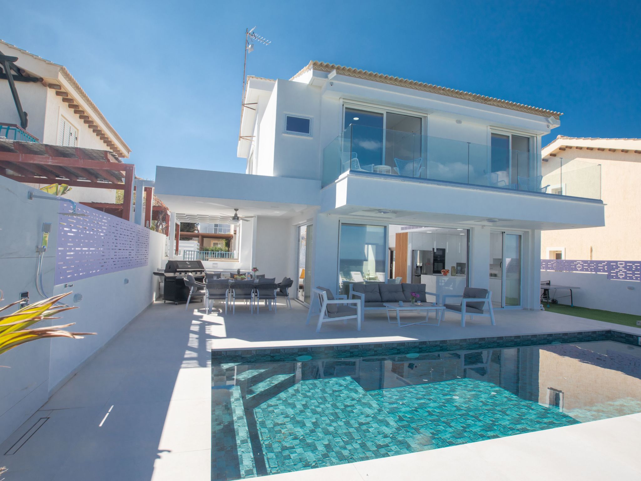 Eleganter Urlaub Artizan Villa AR5-Image-tags.info