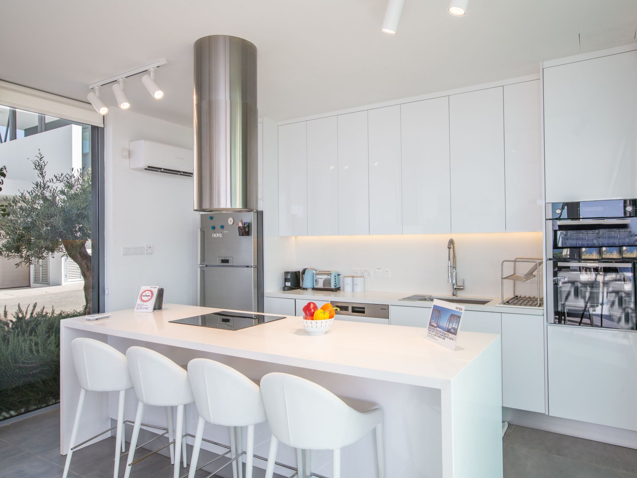 Haus in Paralimni mit großem Patio-Image-tags.info