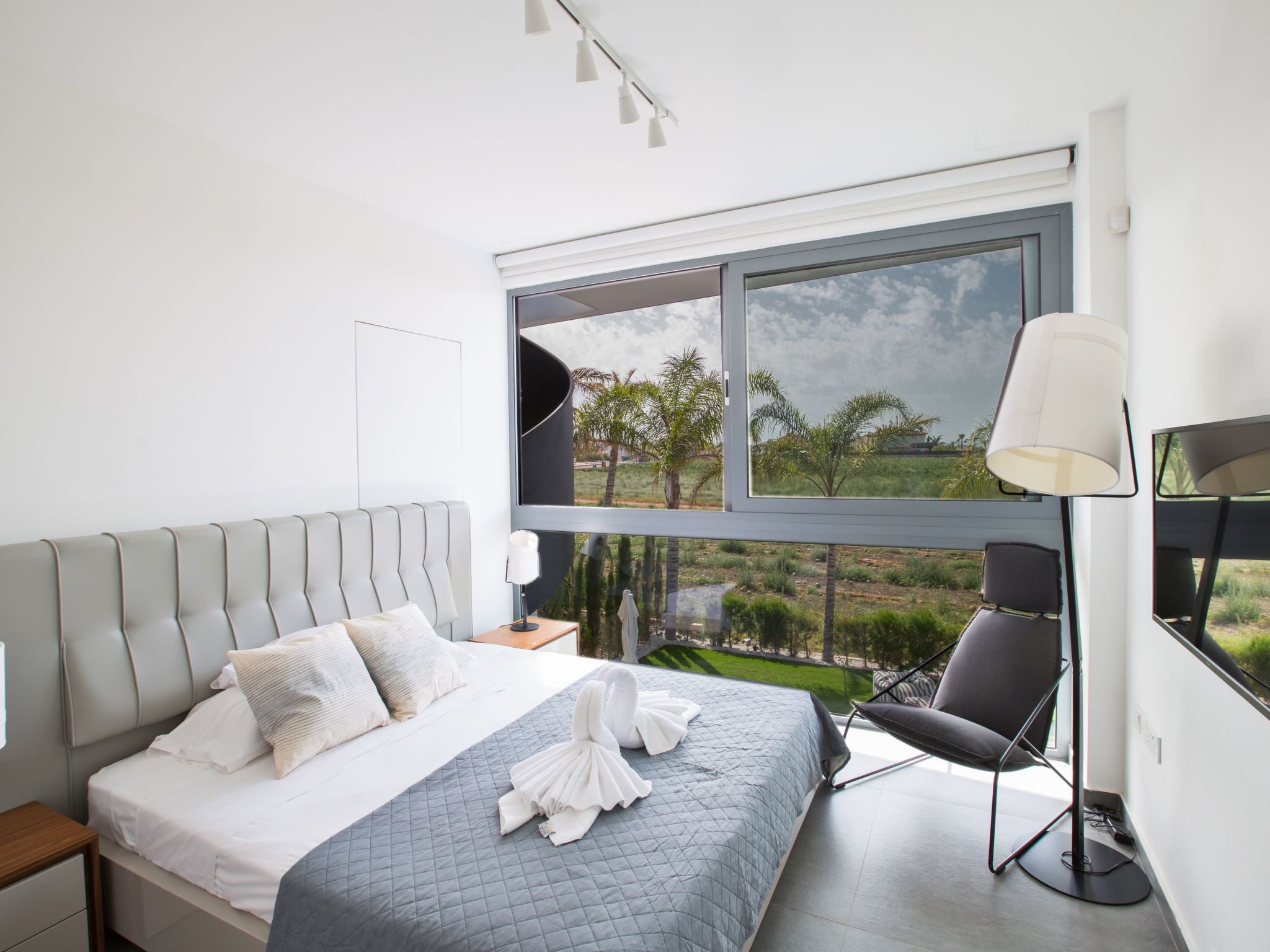 Haus in Paralimni mit großem Patio-Image-tags.info