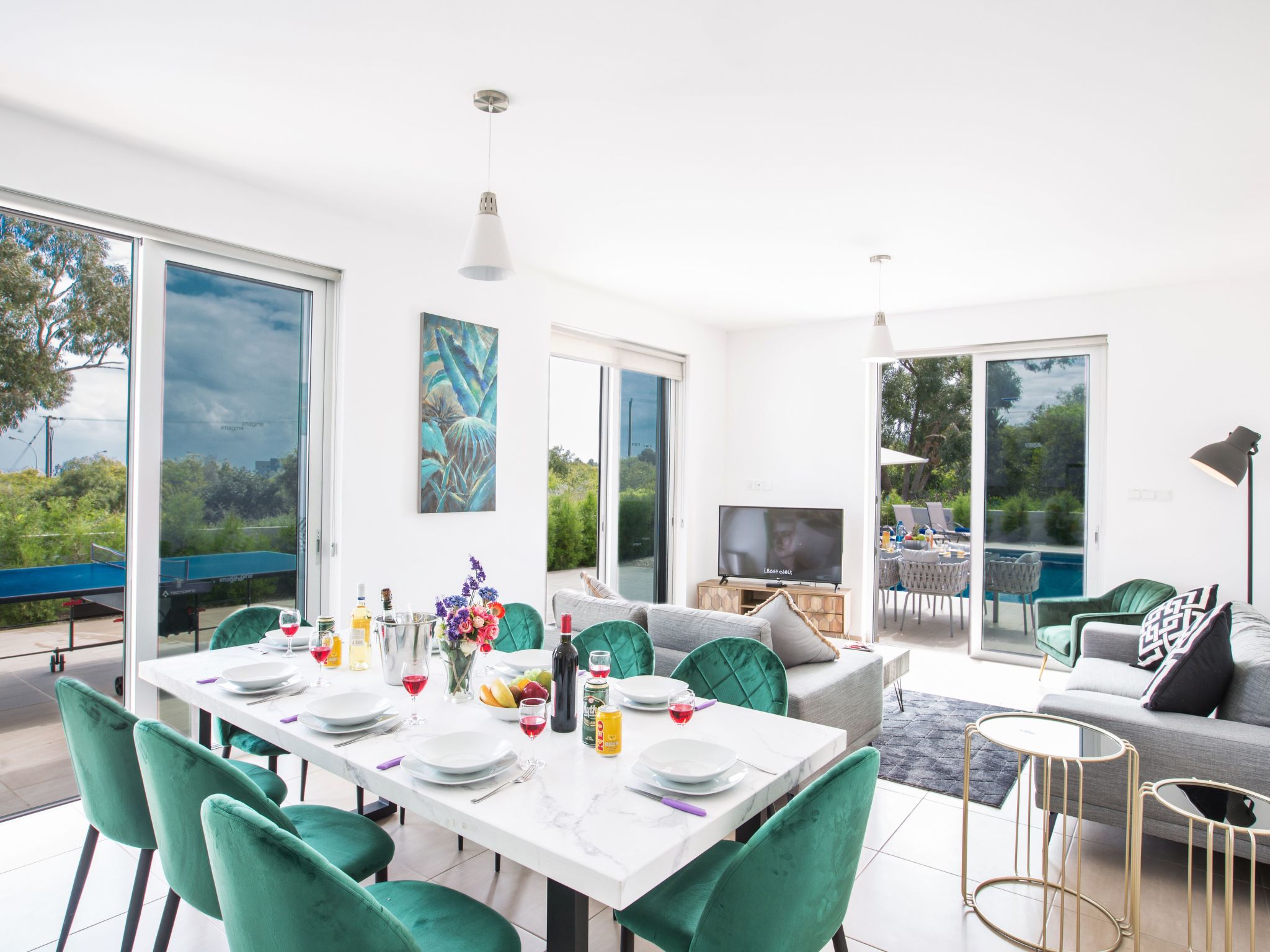 Schöne, topmoderne Ferienvilla auf Zypern-Image-tags.info