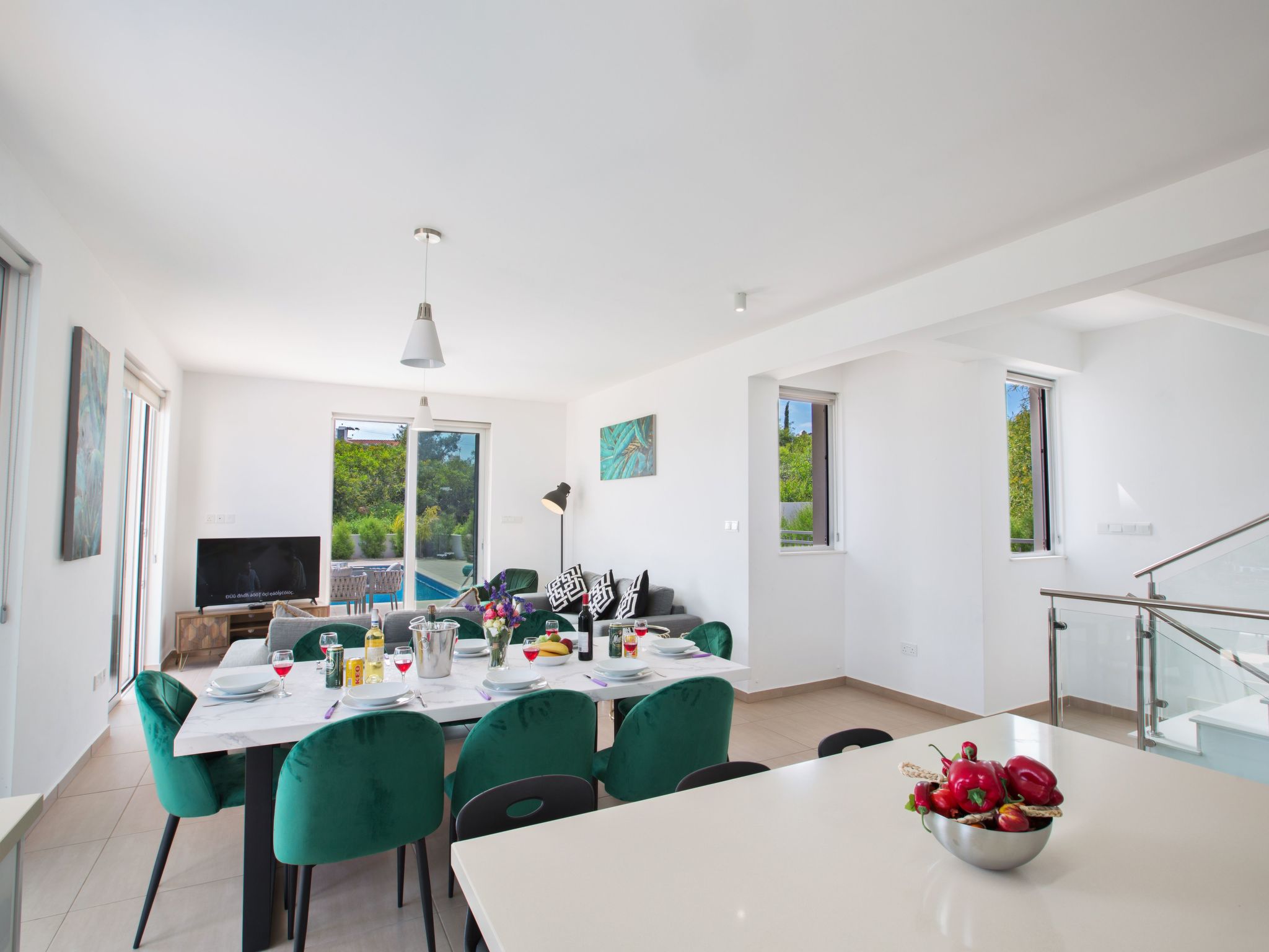 Schöne, topmoderne Ferienvilla auf Zypern-Image-tags.info