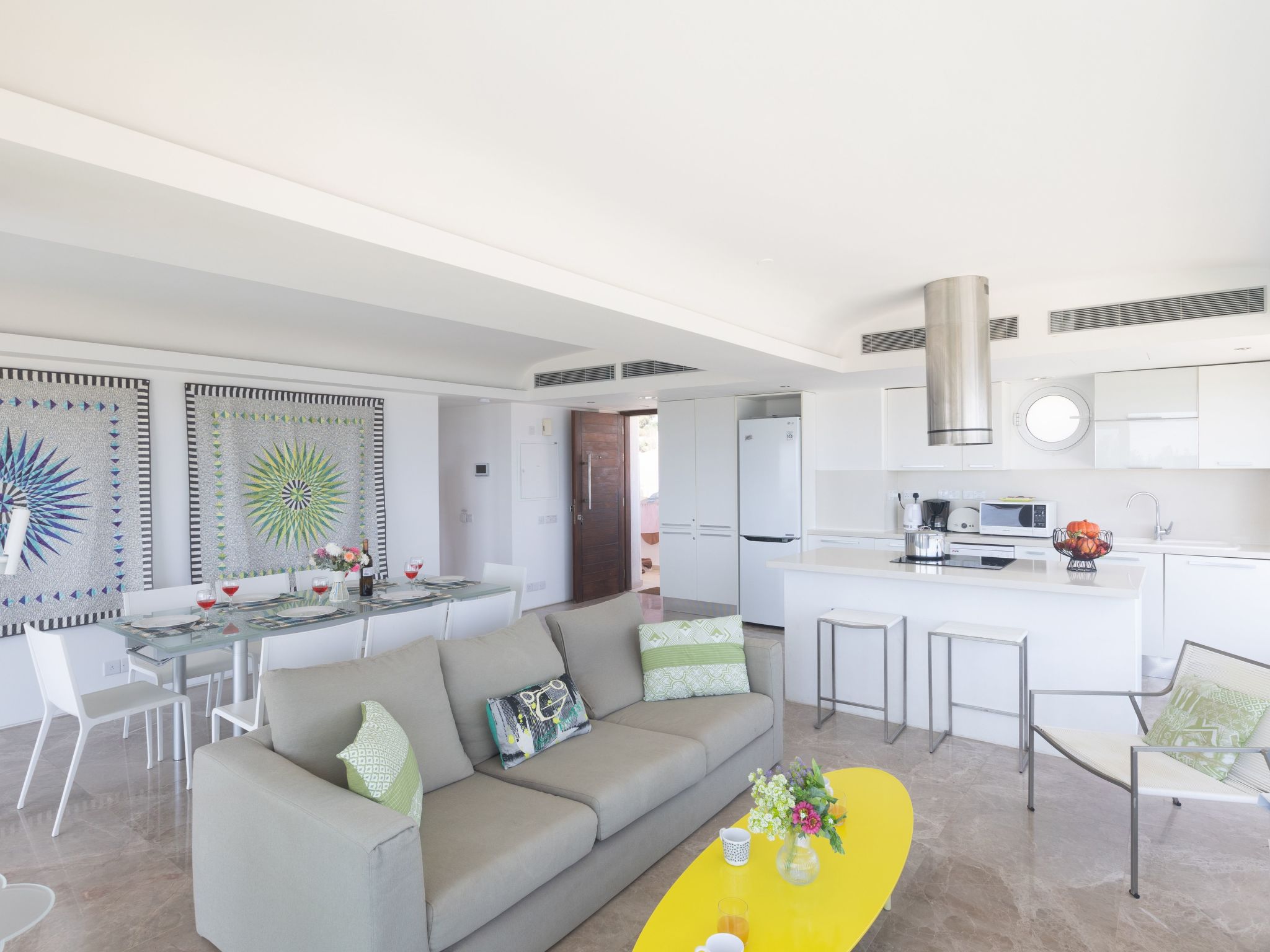 Luxuriöse Wohnung am Strand von Thalassa