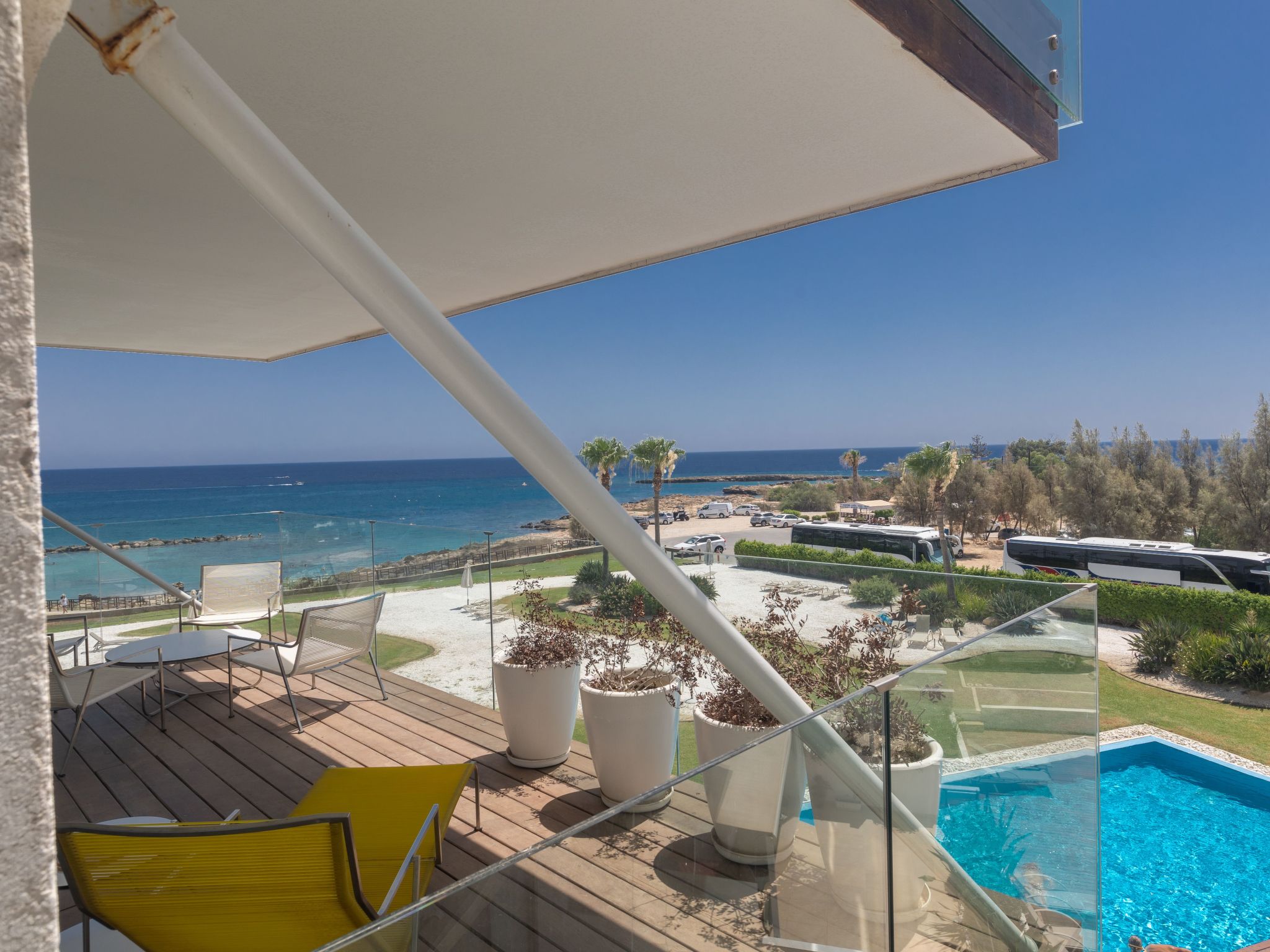 Luxuriöse Wohnung am Strand von Thalassa-Image-tags.info