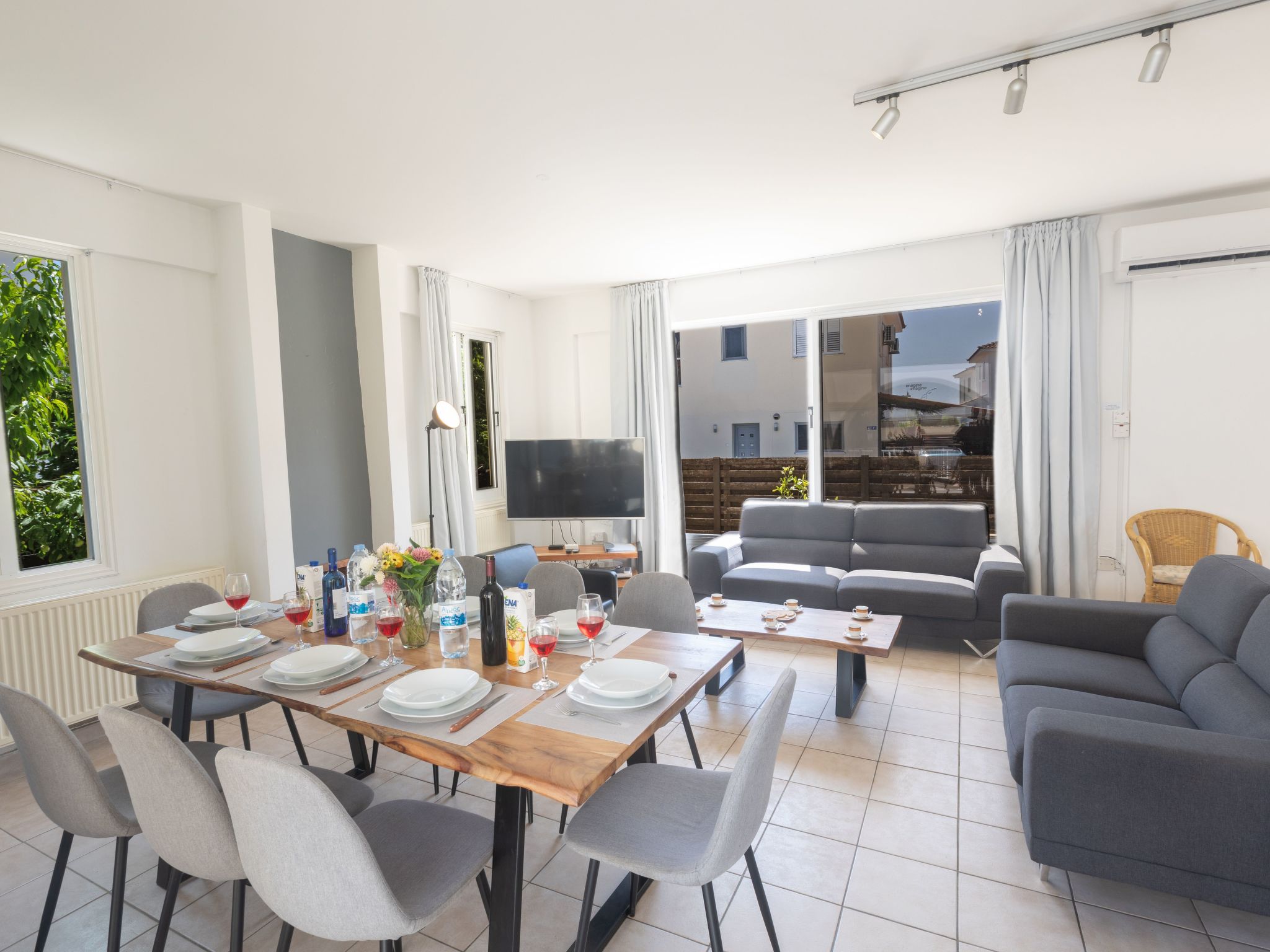 Photo of Ferienvilla "Holiday Villa" mit privatem Pool