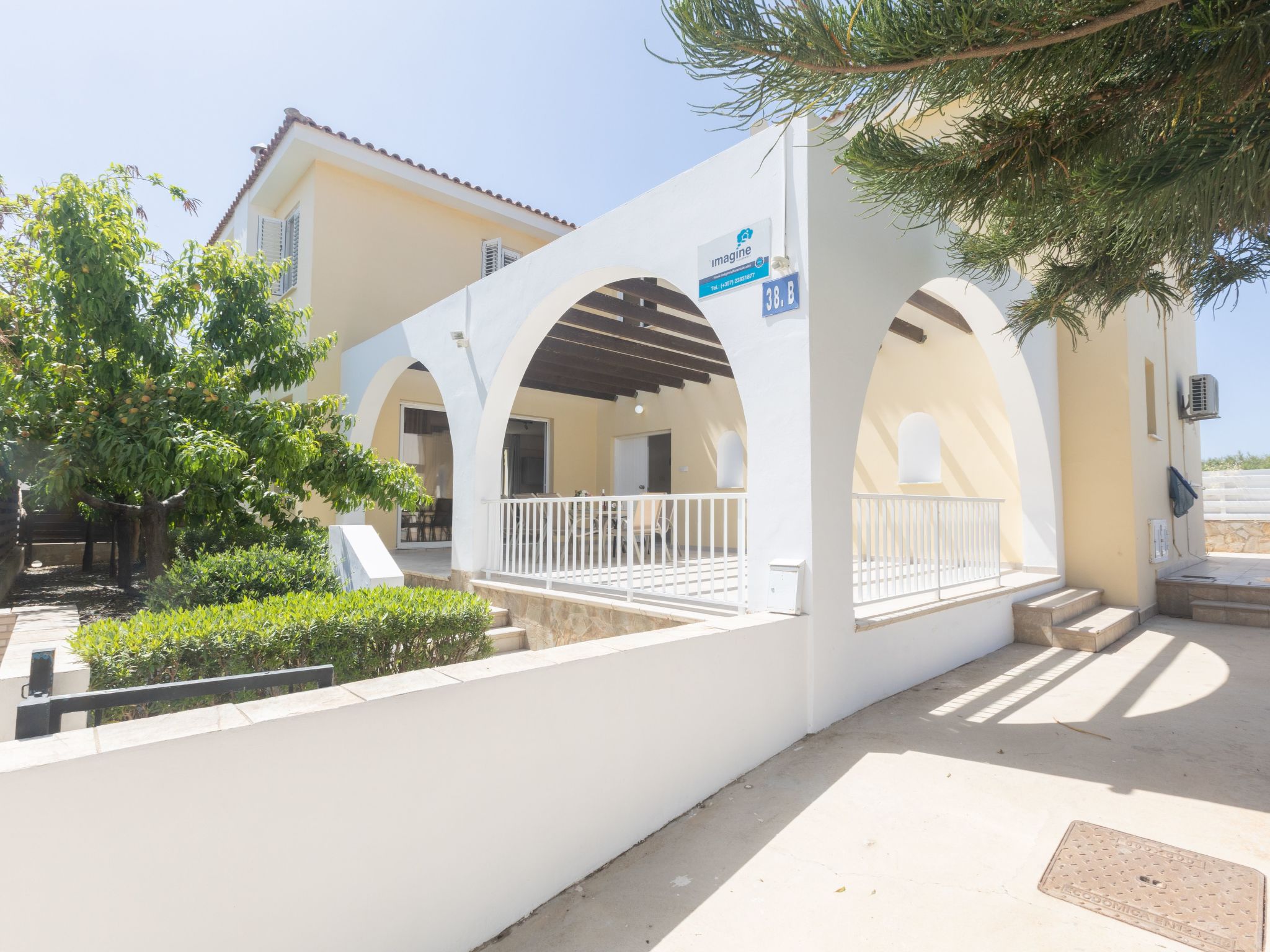Photo of Ferienvilla "Holiday Villa" mit privatem Pool