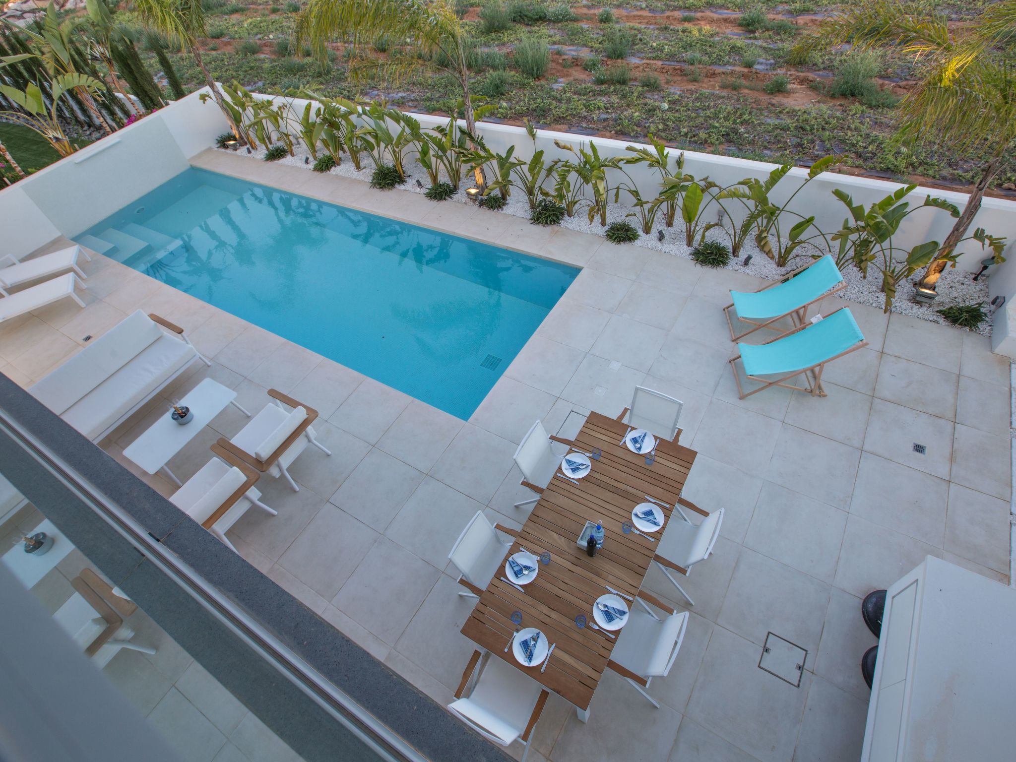 Neue, moderne 3-Schlafzimmer-Villa mit privatem Pool-Image-tags.info