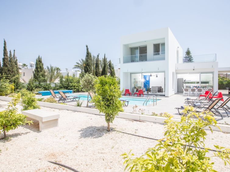 Privézwembad en luxe in het centrum van Paralimni · 10 pers. in Paralimni