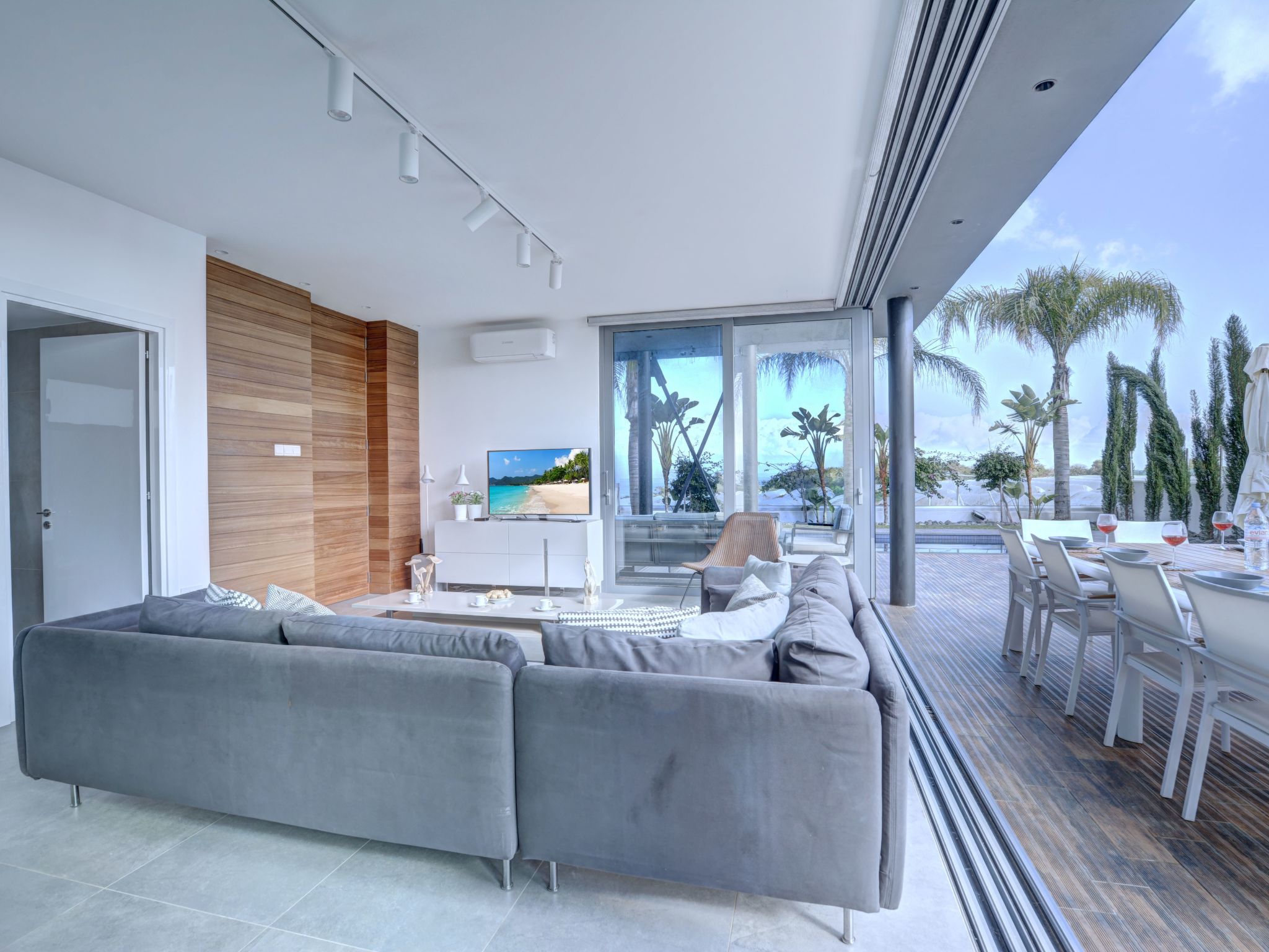 Protaras Ferienvilla mit privatem Pool, Whirlpool-Image-tags.info