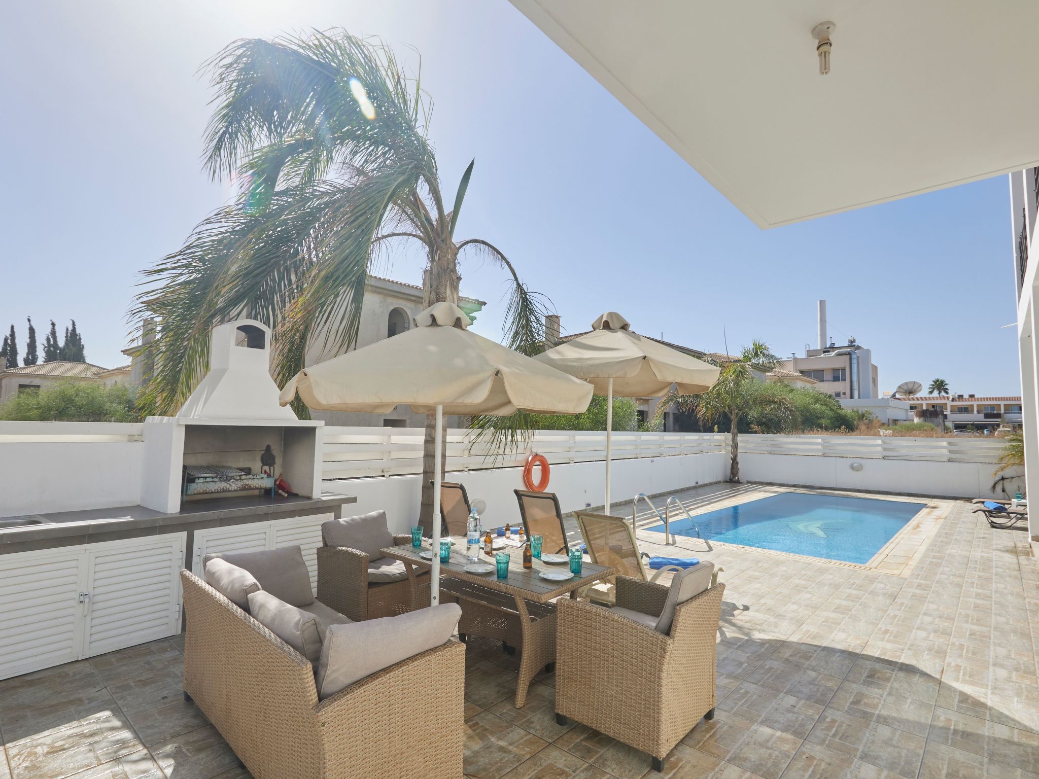 Villa Pearl PE17 in Paralimni mit privatem Parkplatz