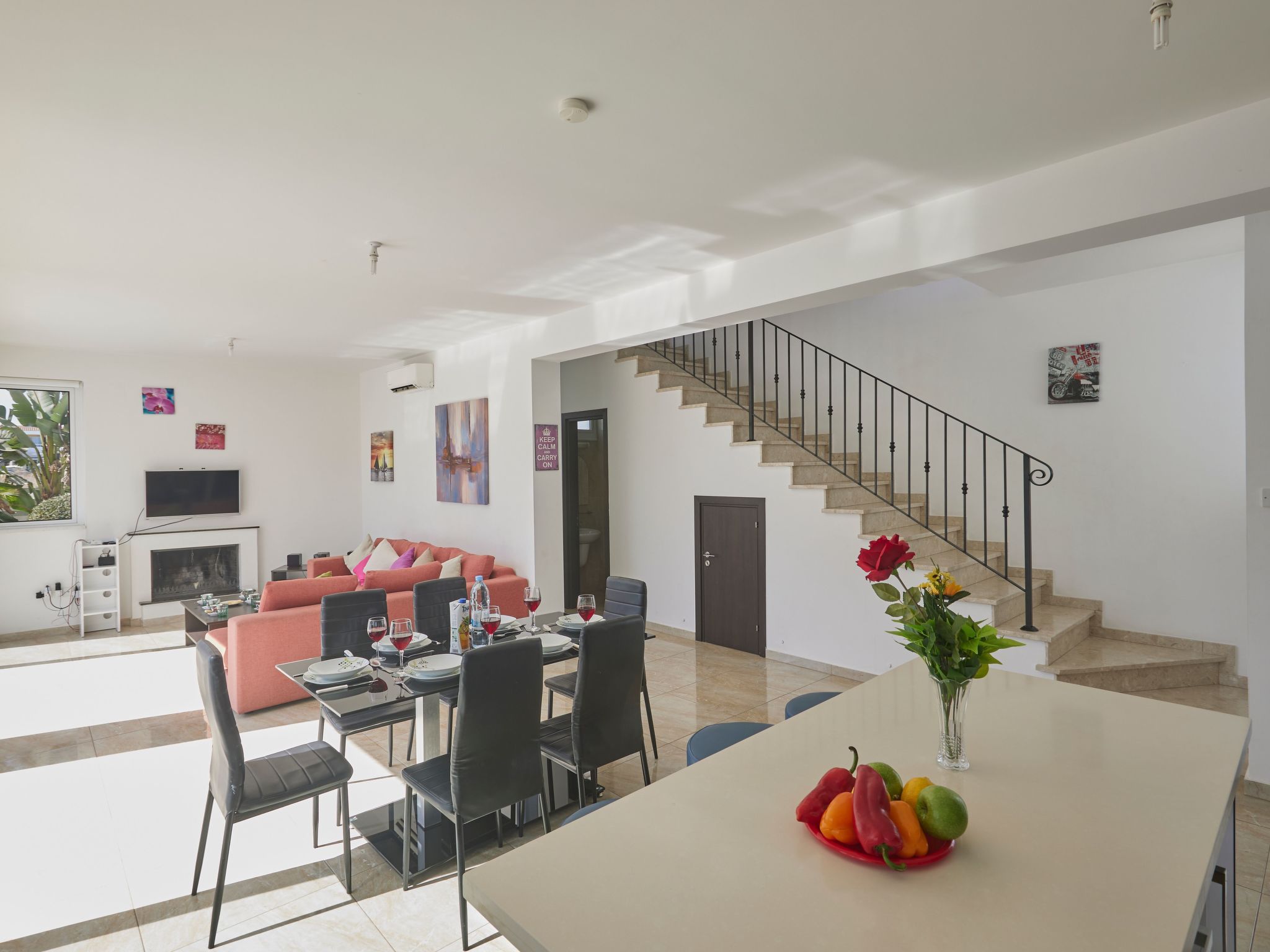 Villa Pearl PE17 in Paralimni mit privatem Parkplatz-Image-tags.info