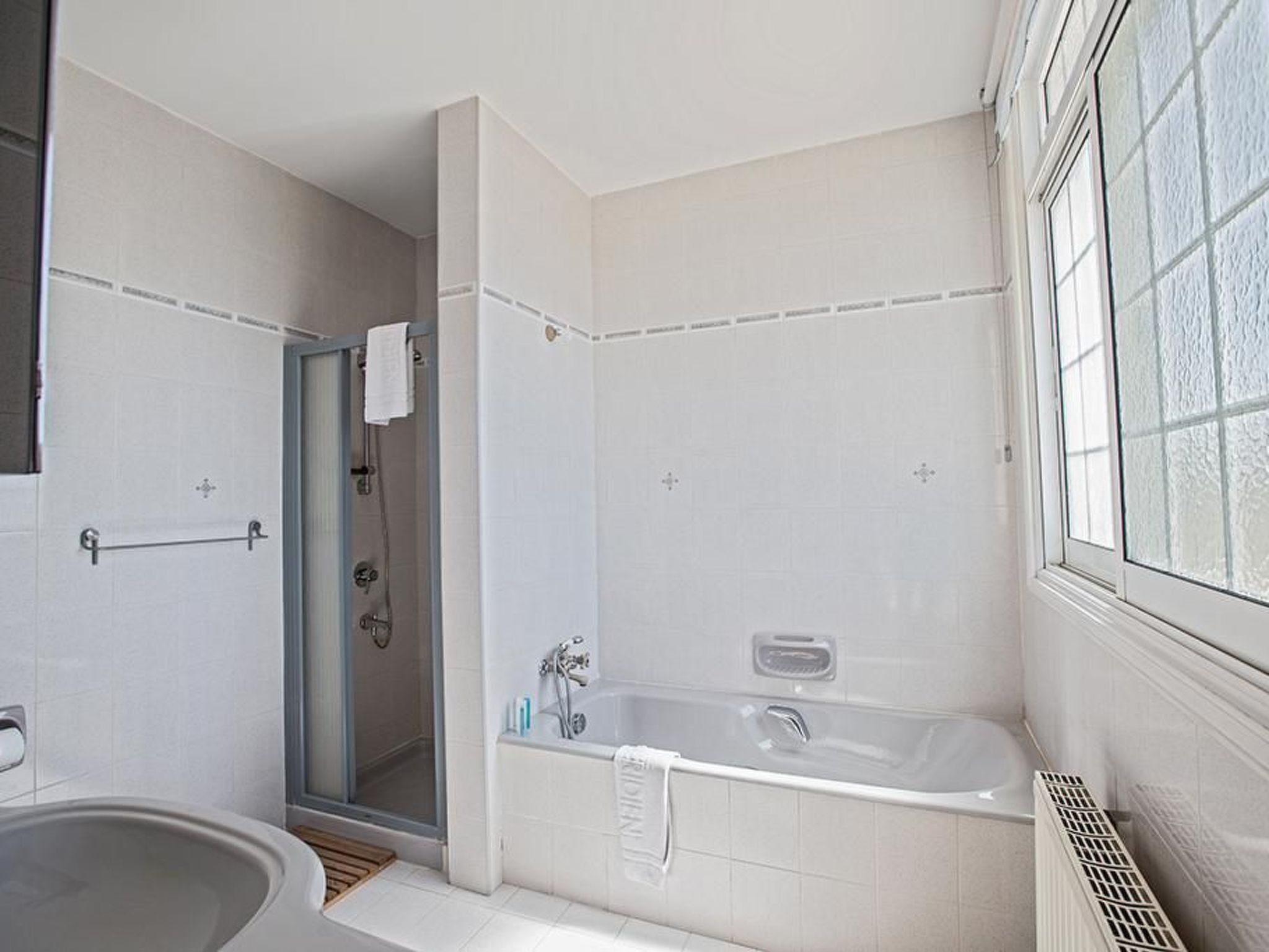 Familienvilla in Paralimni mit spektakulärer Aussicht-Image-tags.info