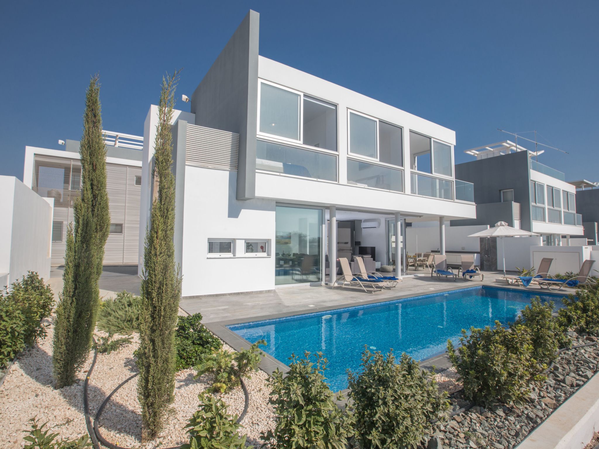 3-Schlafzimmer-Villa mit Pool in Protaras Zentrum