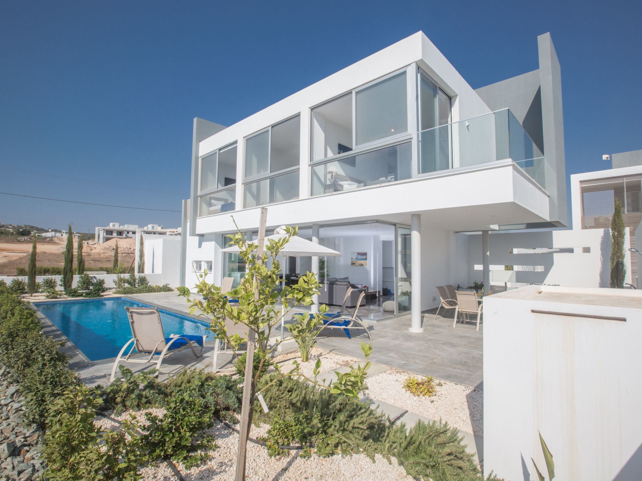 3-Schlafzimmer-Villa mit Pool in Protaras Zentrum