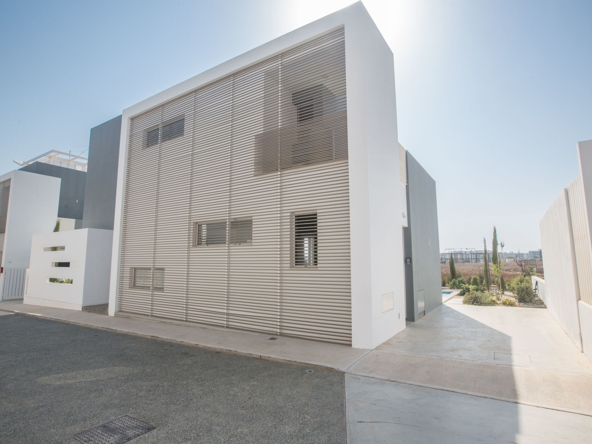 3-Schlafzimmer-Villa mit Pool in Protaras Zentrum-Image-tags.info