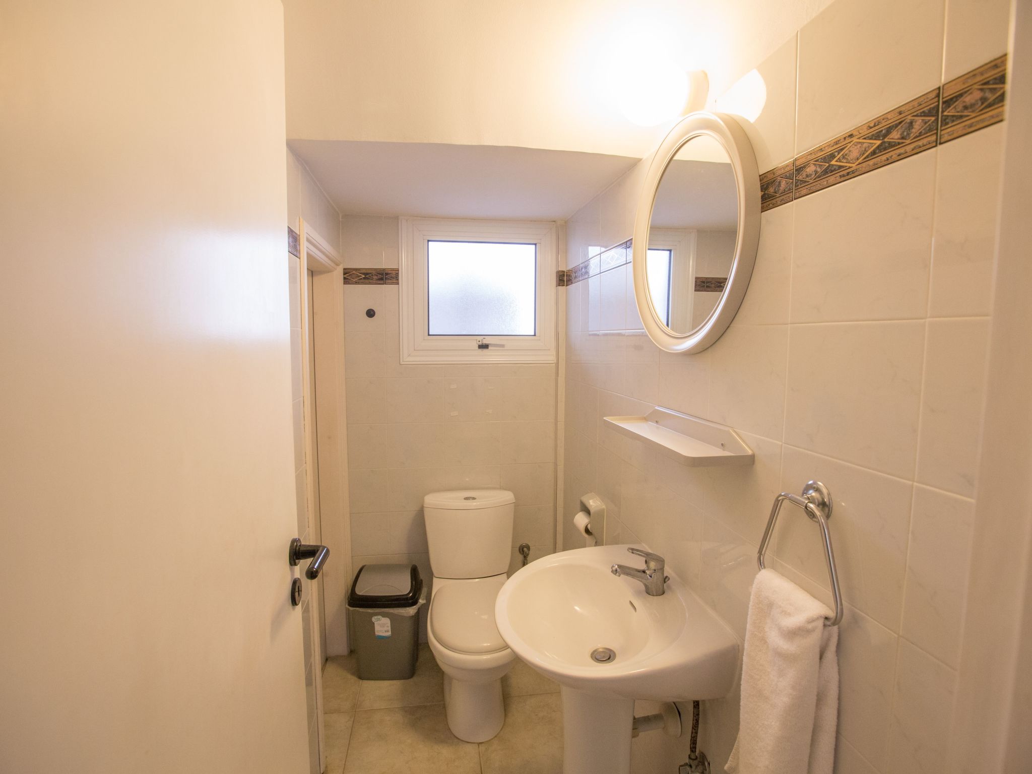 Geräumige Villa mit 3 Schlafzimmern und Pool in Protaras-Image-tags.info