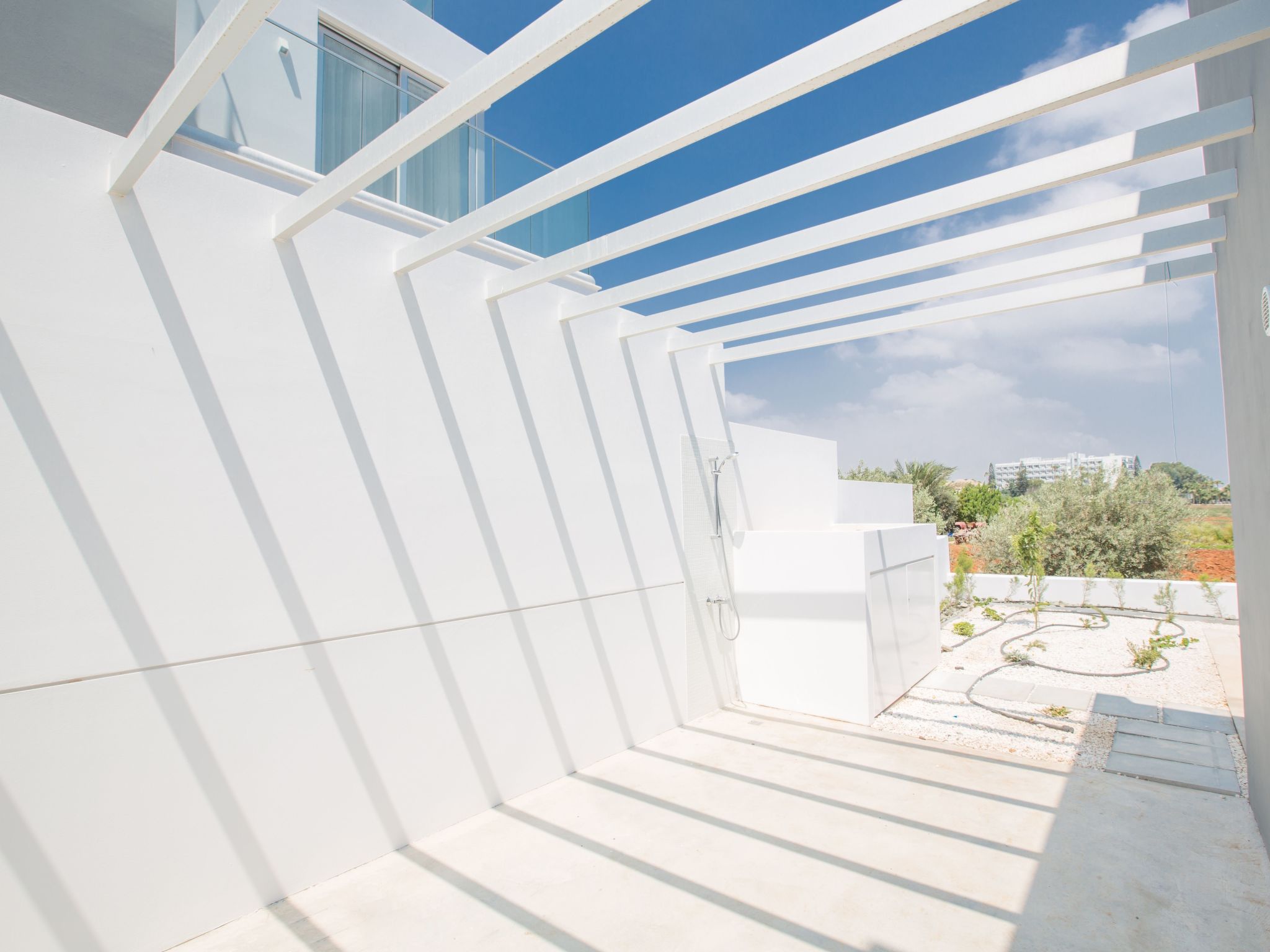 Neue 3-Schlafzimmer-Villa mit Pool in Protaras-Image-tags.info