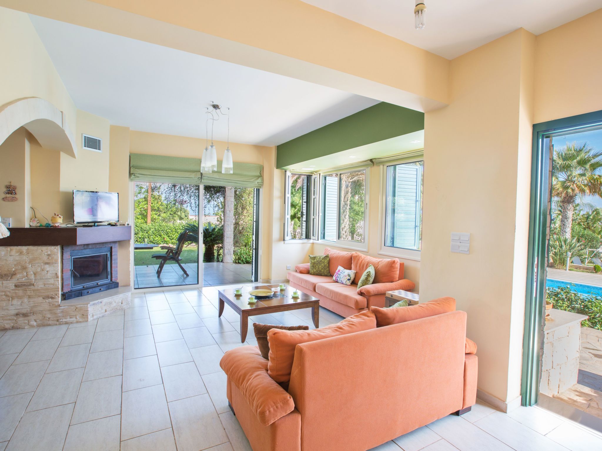 Ferienvilla Jo für 10 Personen in Paralini-Image-tags.info