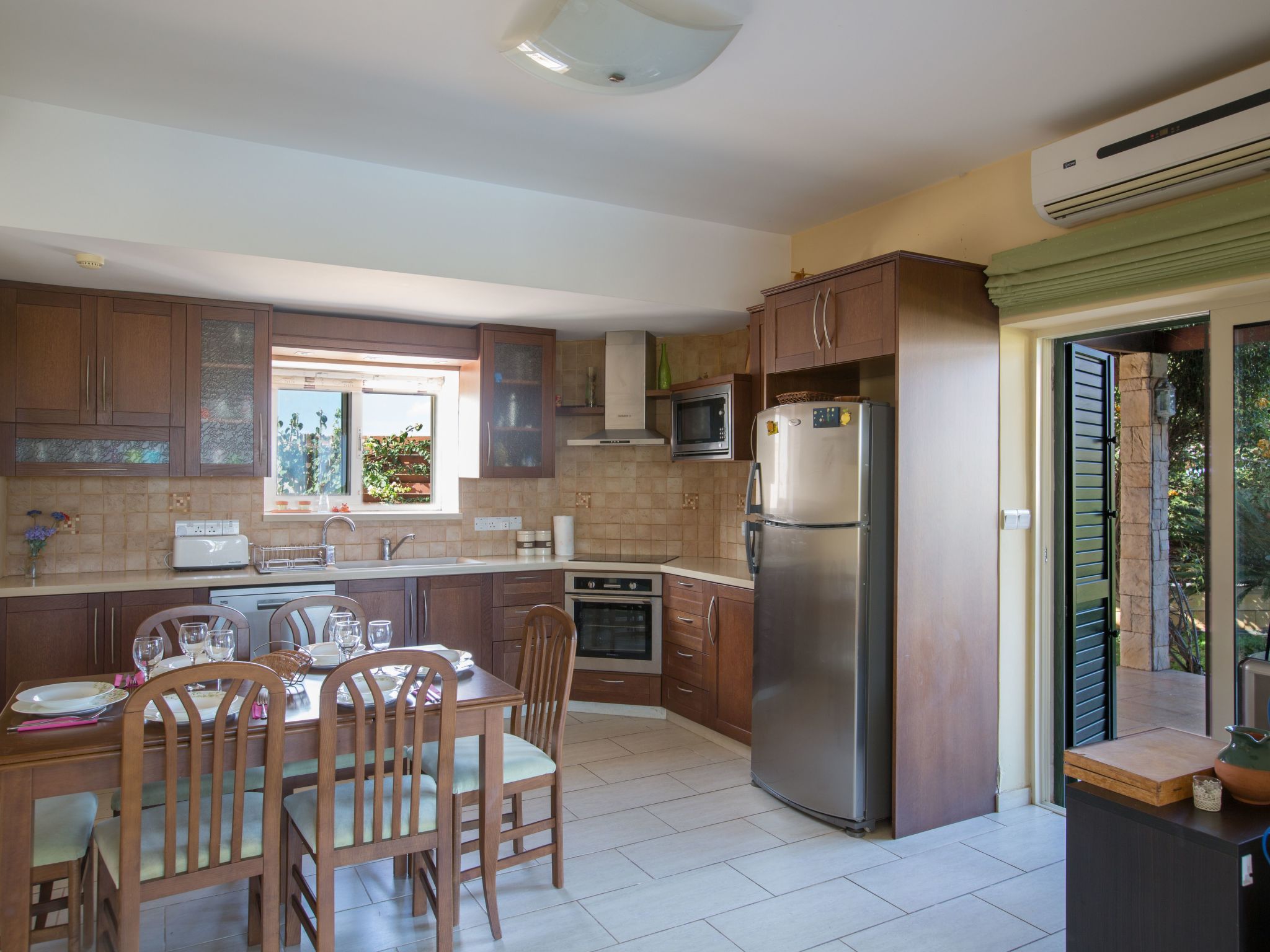 Ferienvilla Jo für 10 Personen in Paralini-Image-tags.info