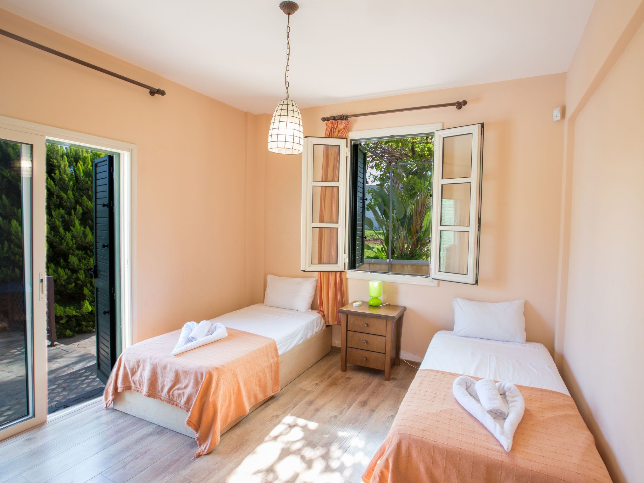 Ferienvilla Jo für 10 Personen in Paralini-Image-tags.info